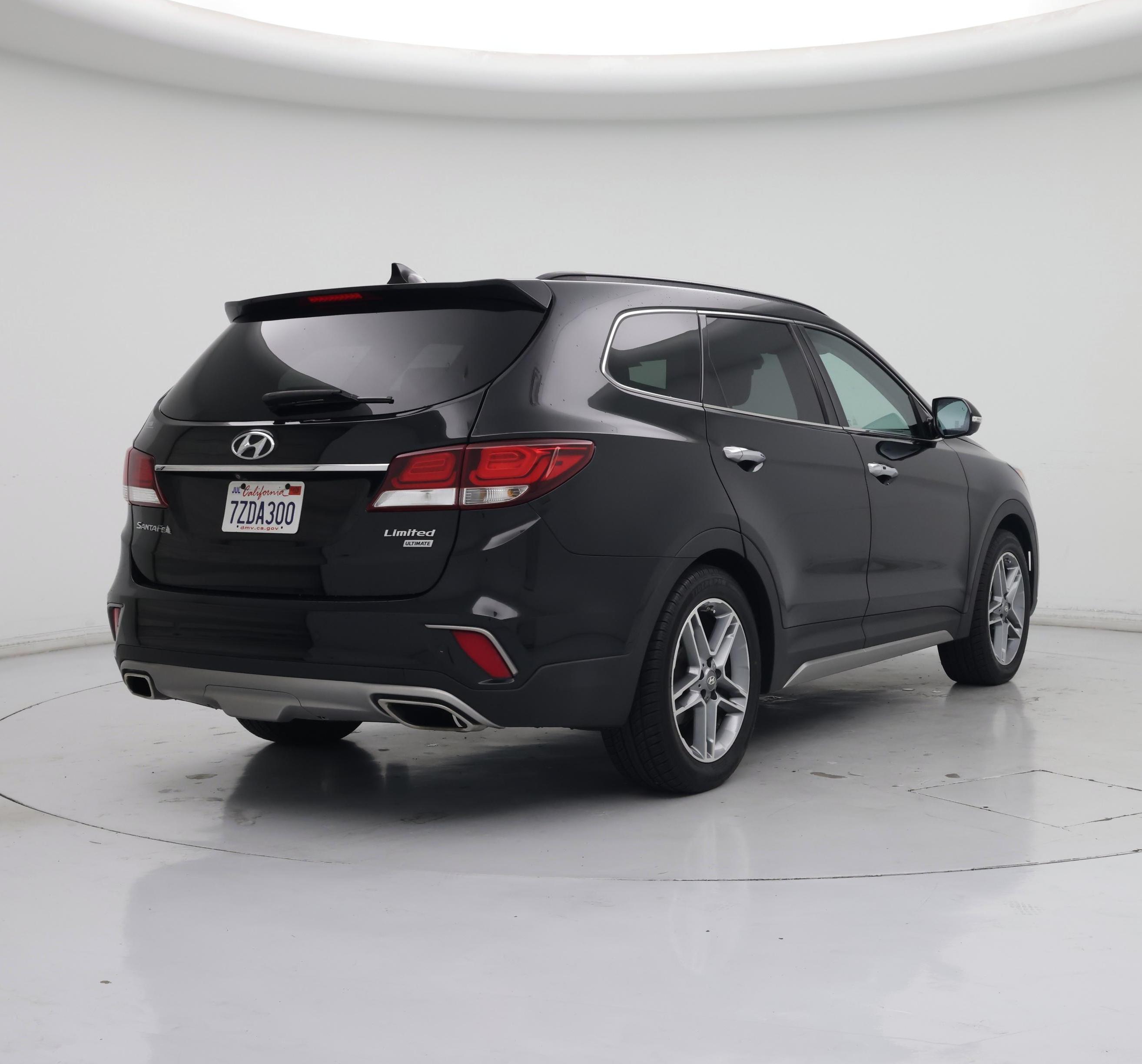 Thumbnail: 2017 Hyundai Santa Fe - 8