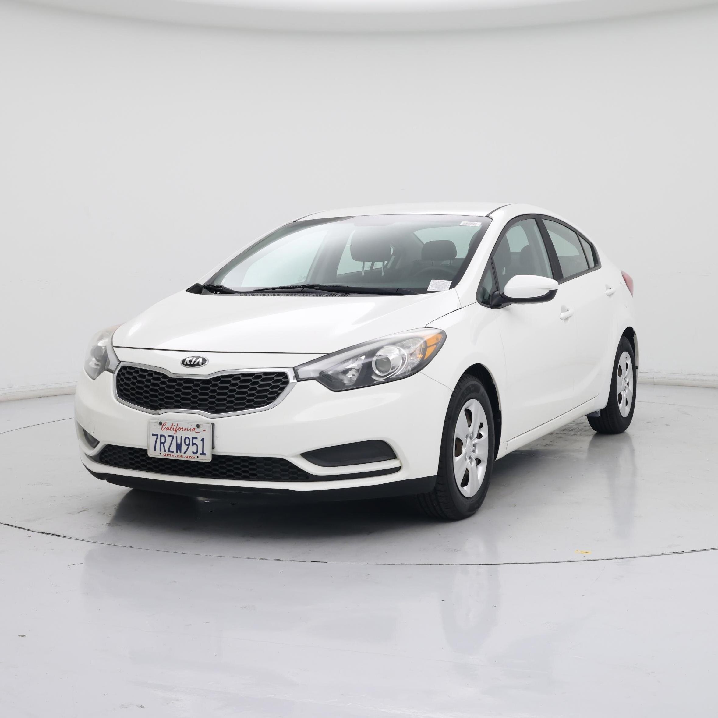 Thumbnail: 2016 Kia Forte - 4