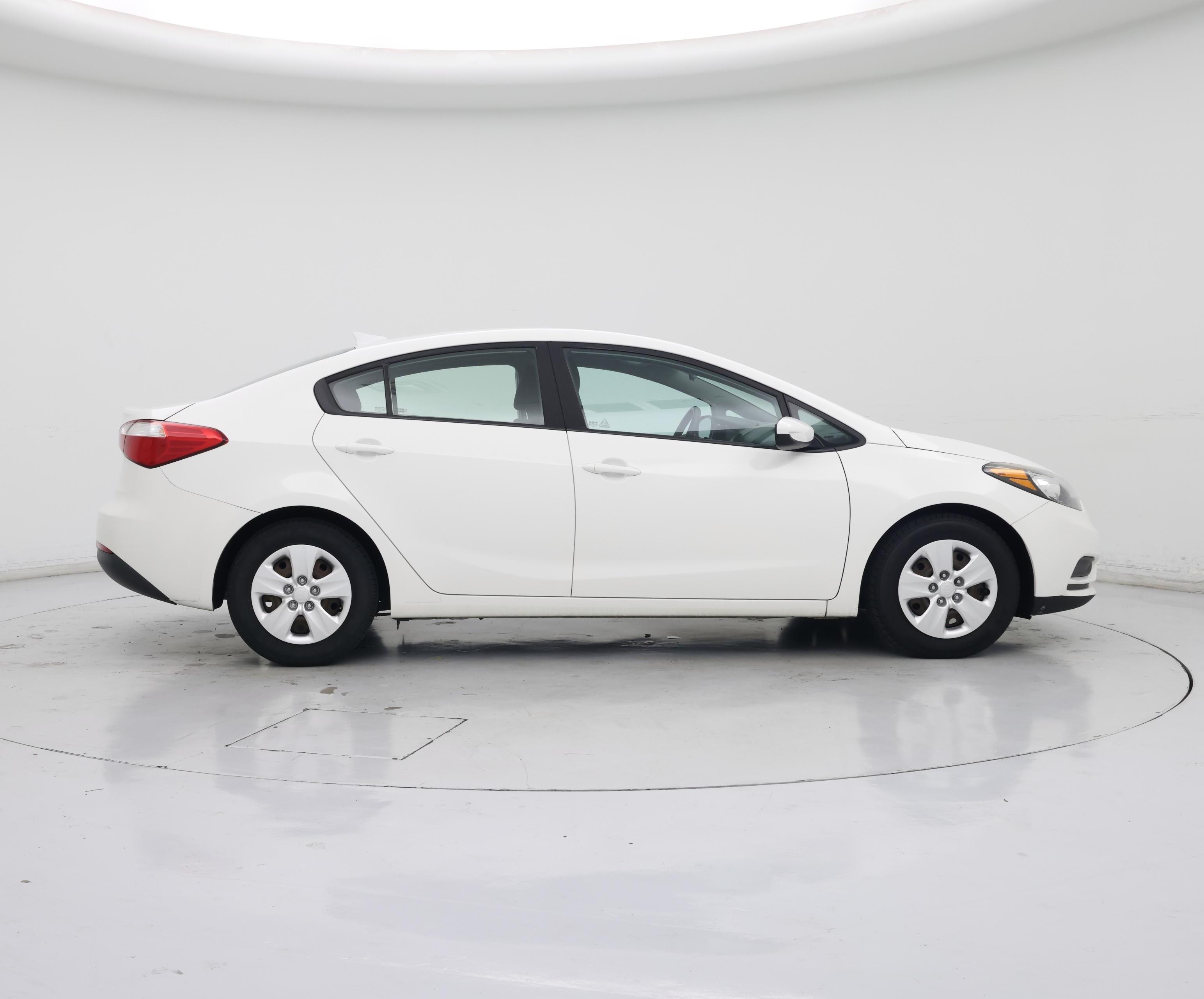 Thumbnail: 2016 Kia Forte - 7