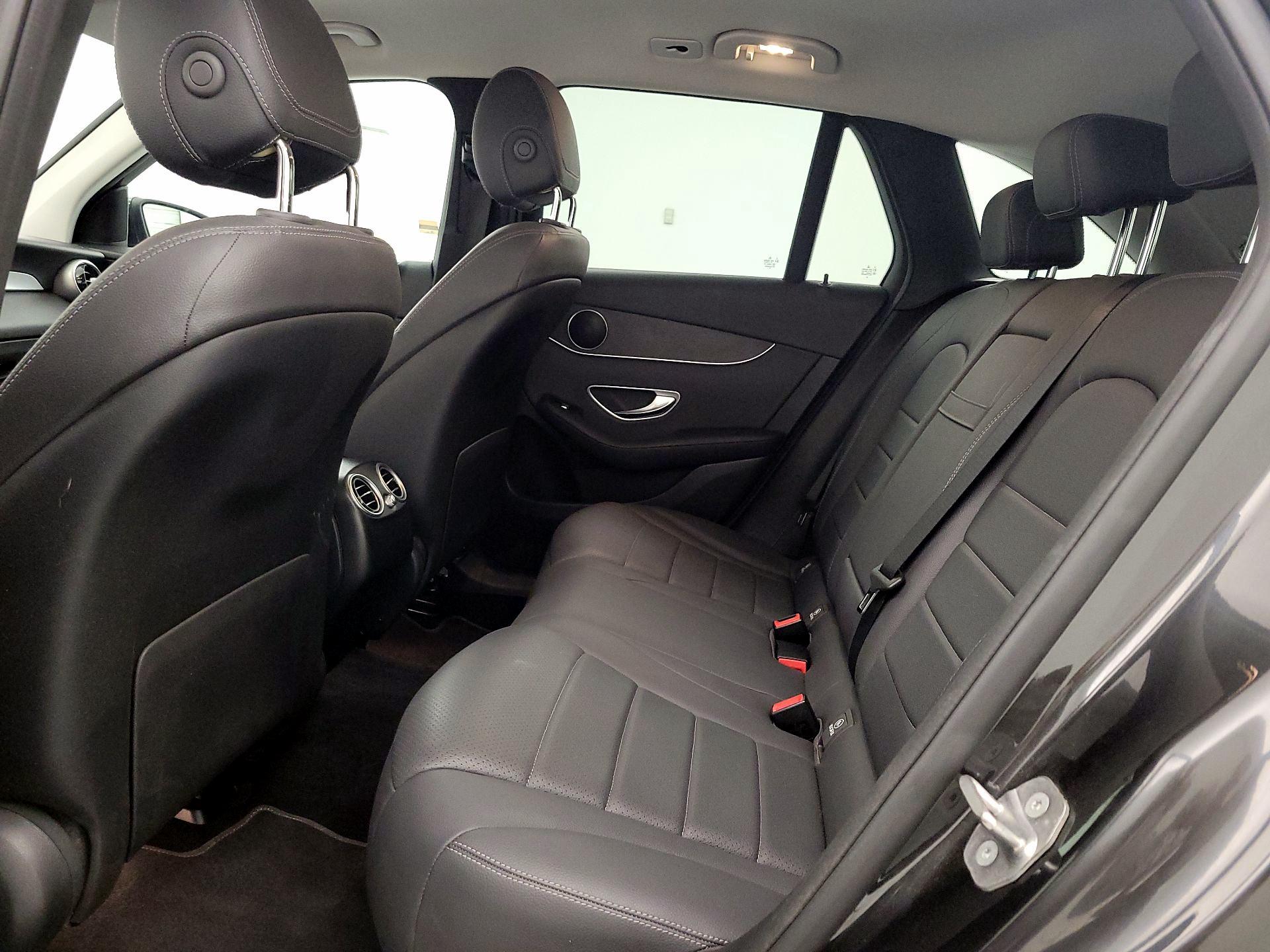 Thumbnail: 2021 Mercedes-Benz GLC - 19