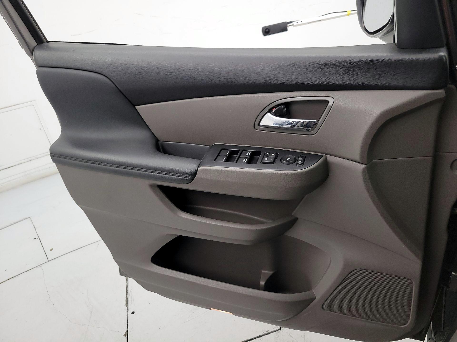 Thumbnail: 2014 Honda Odyssey - 12