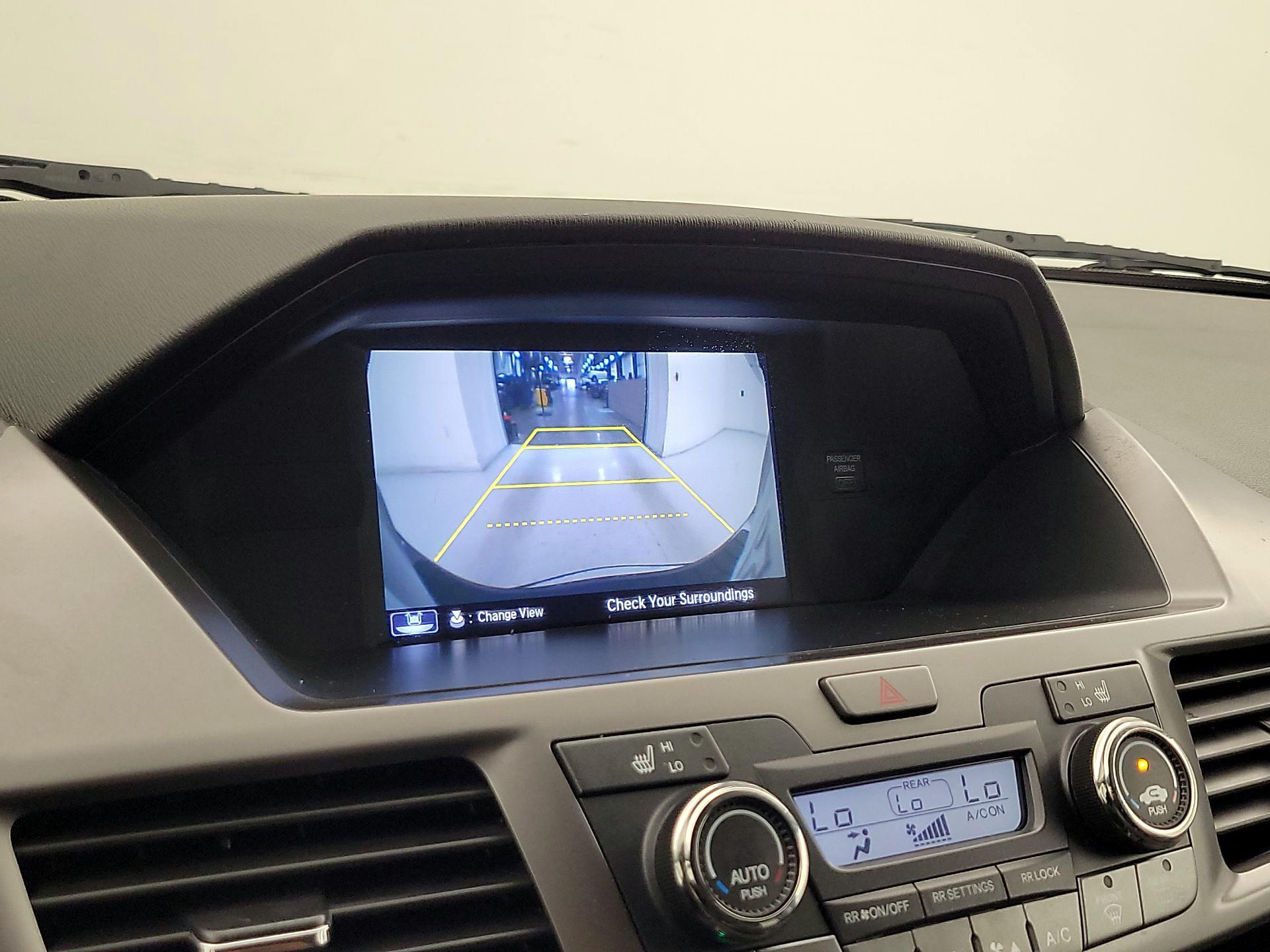 Thumbnail: 2014 Honda Odyssey - 15
