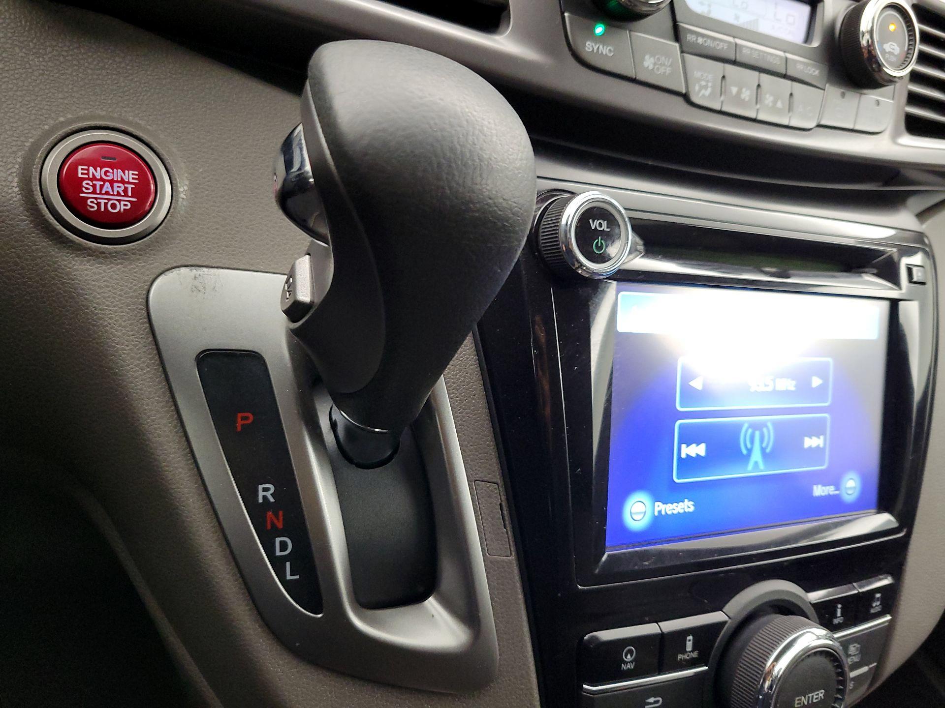 Thumbnail: 2014 Honda Odyssey - 18