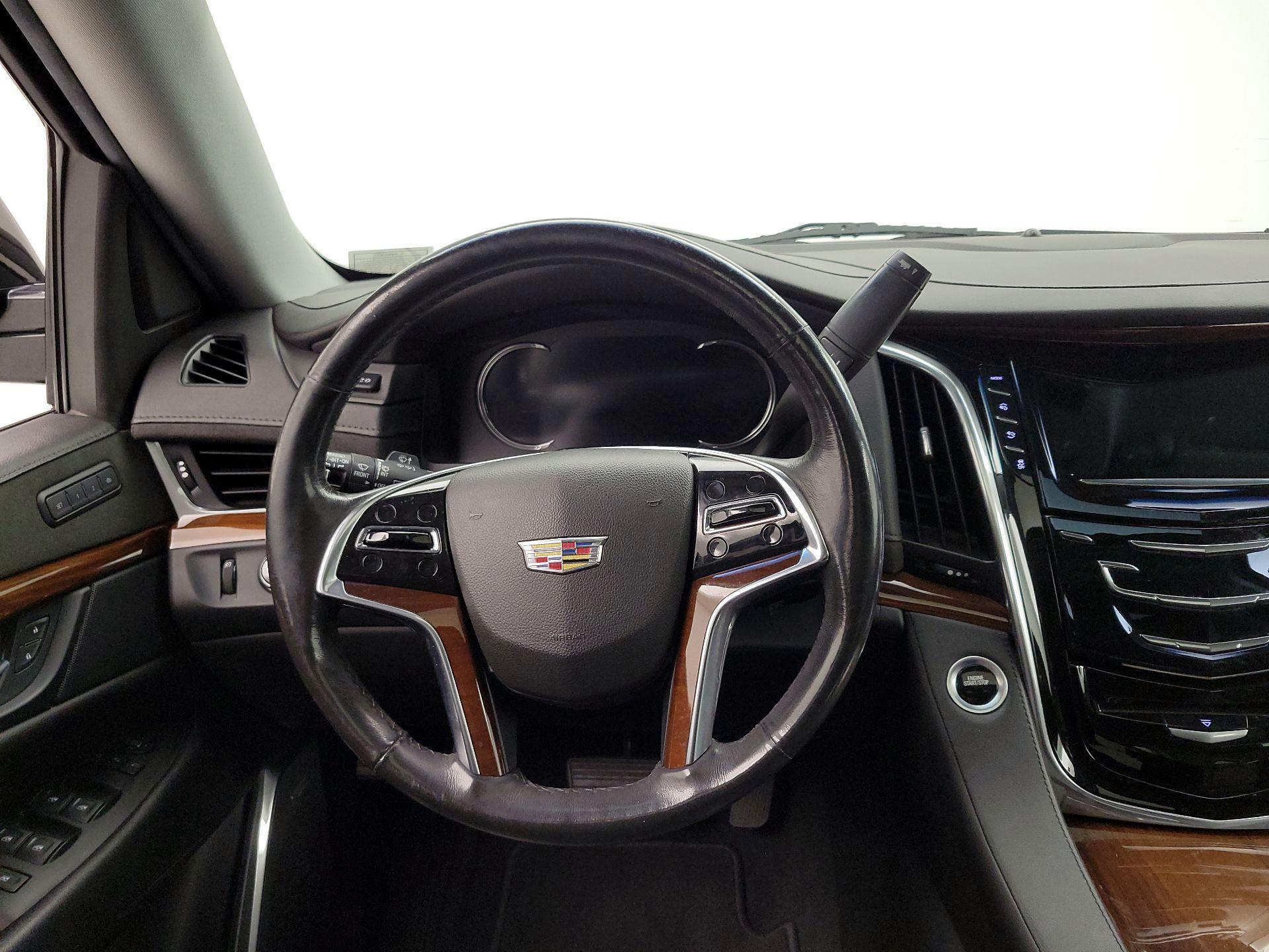 Thumbnail: 2019 Cadillac Escalade - 10
