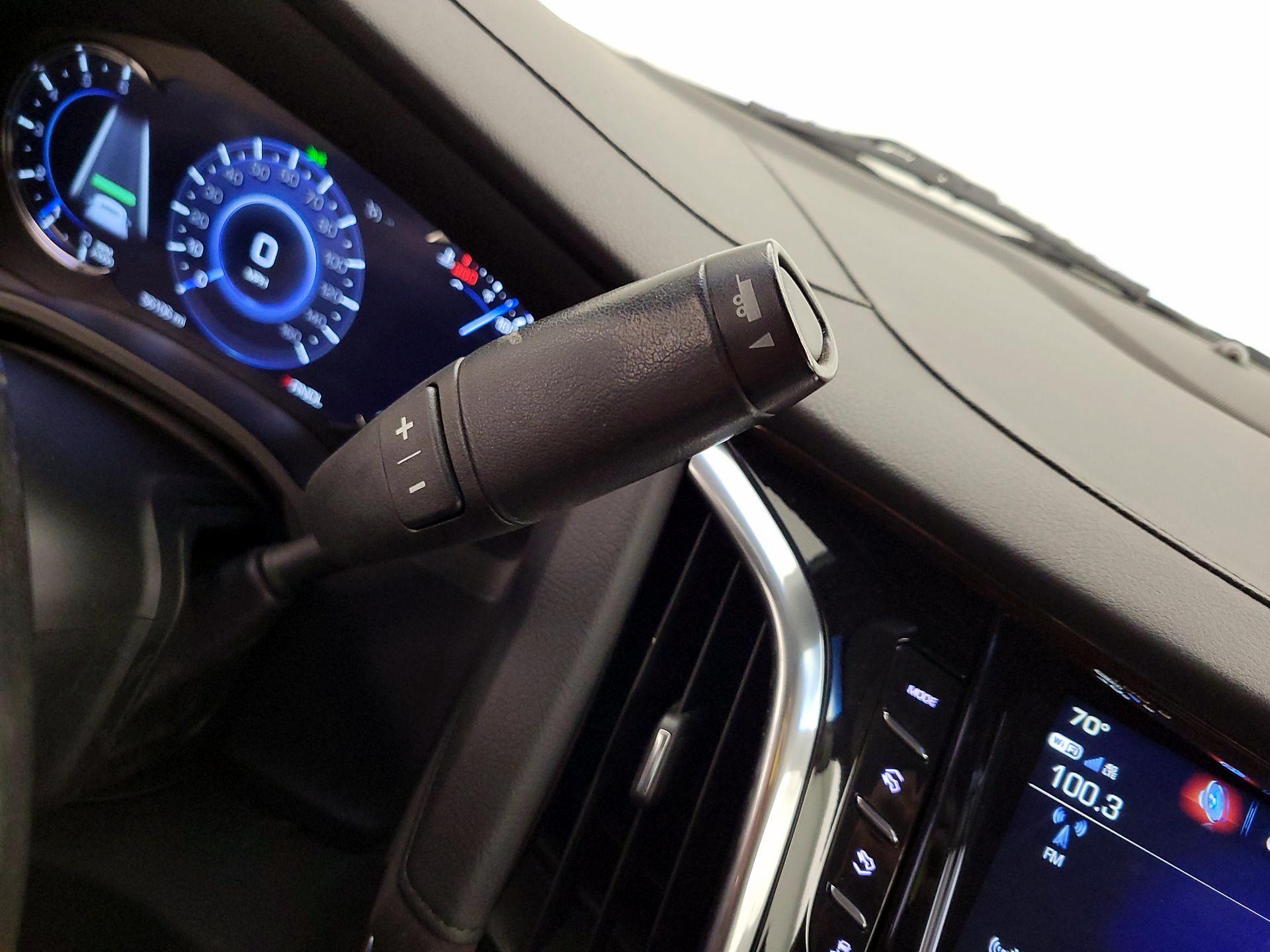 Thumbnail: 2019 Cadillac Escalade - 18