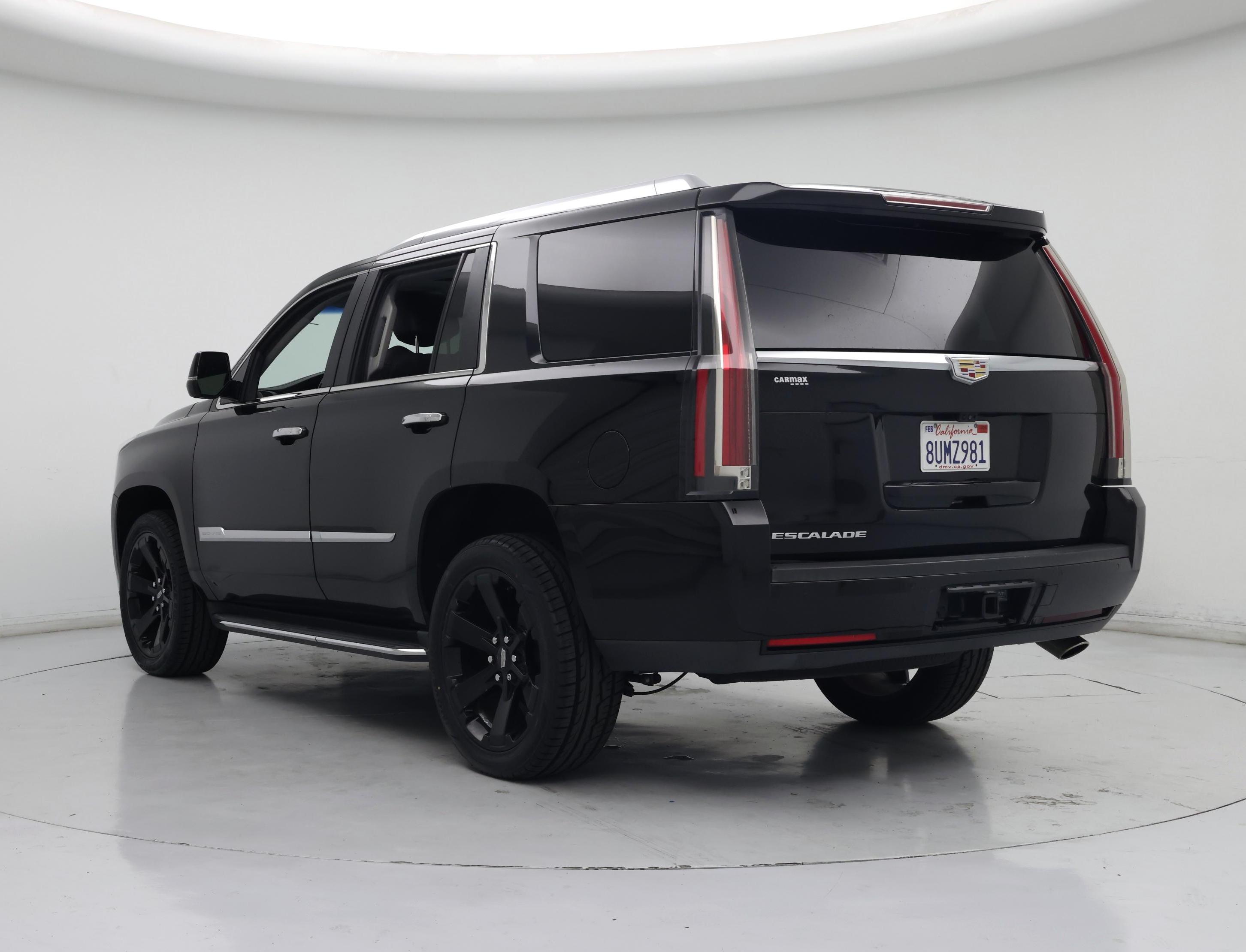 Thumbnail: 2019 Cadillac Escalade - 2