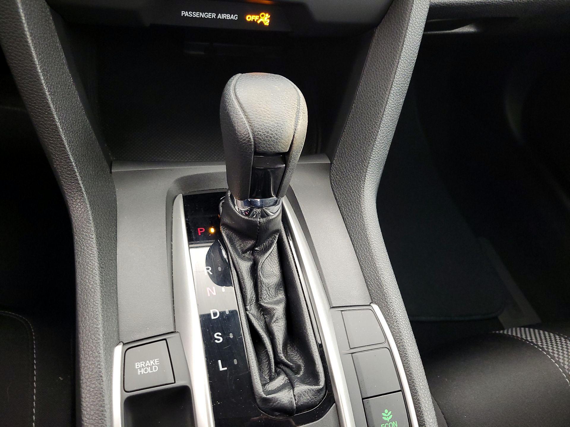 Thumbnail: 2019 Honda Civic - 17