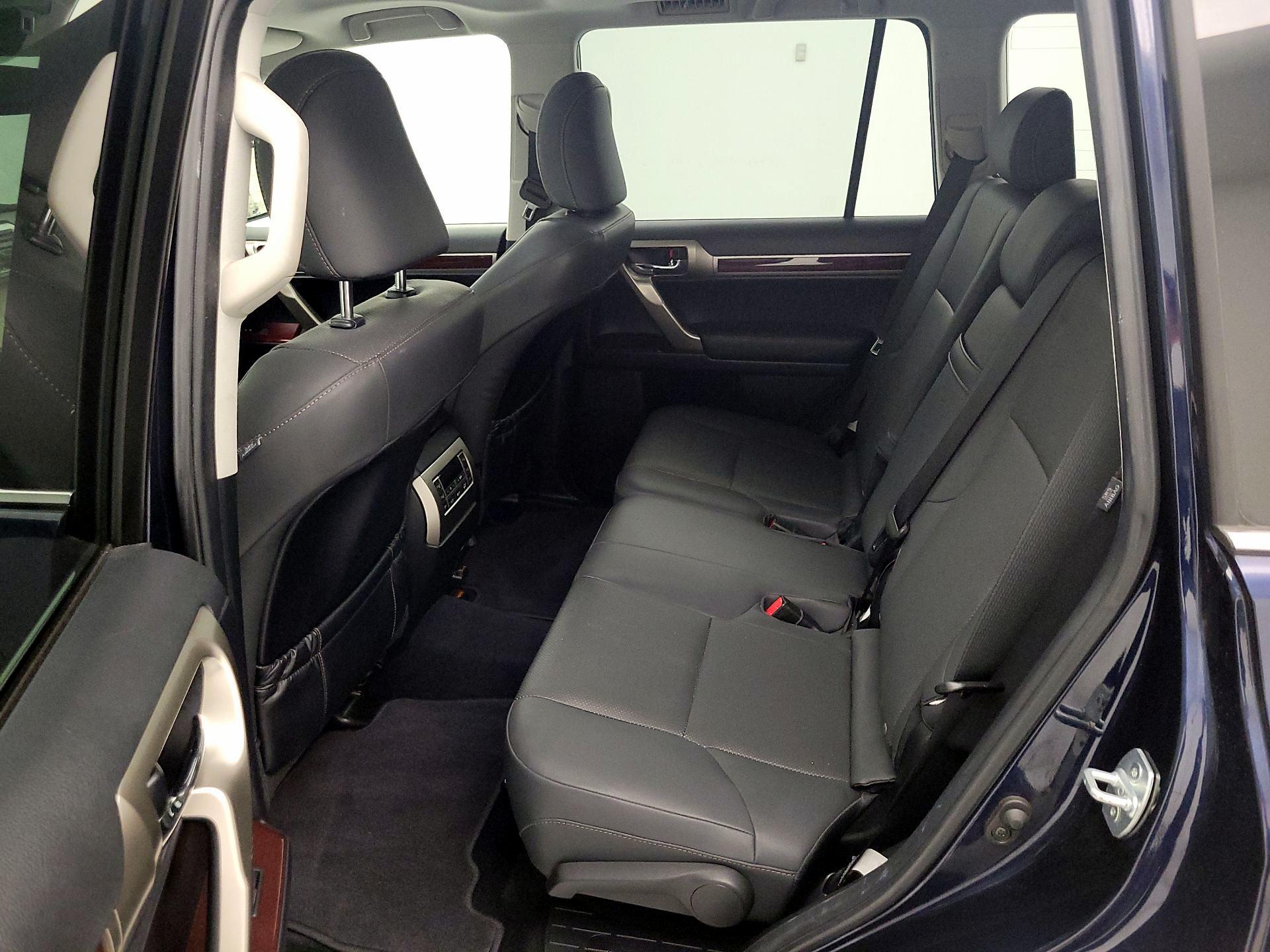 Thumbnail: 2019 Lexus GX - 19