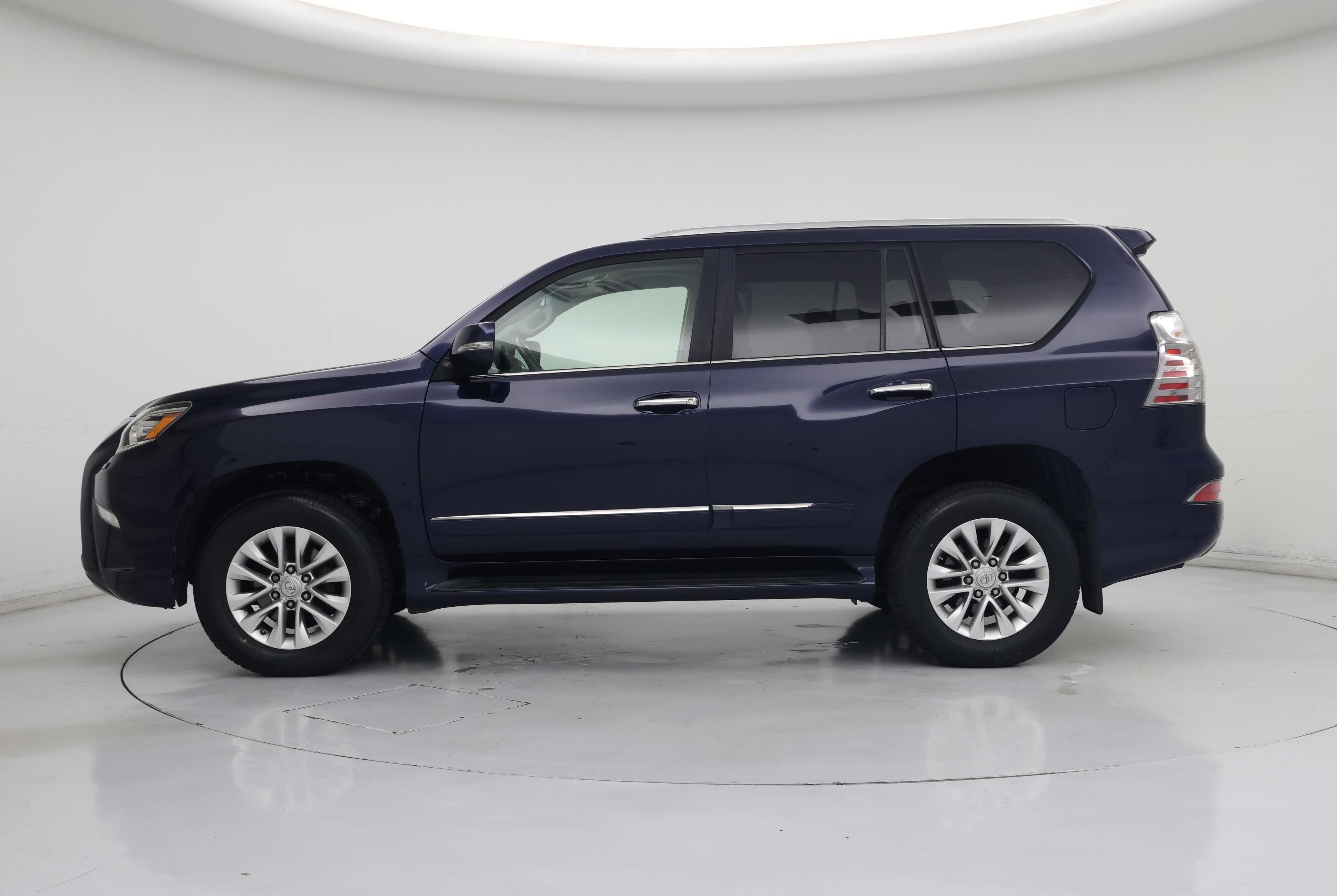 Thumbnail: 2019 Lexus GX - 3