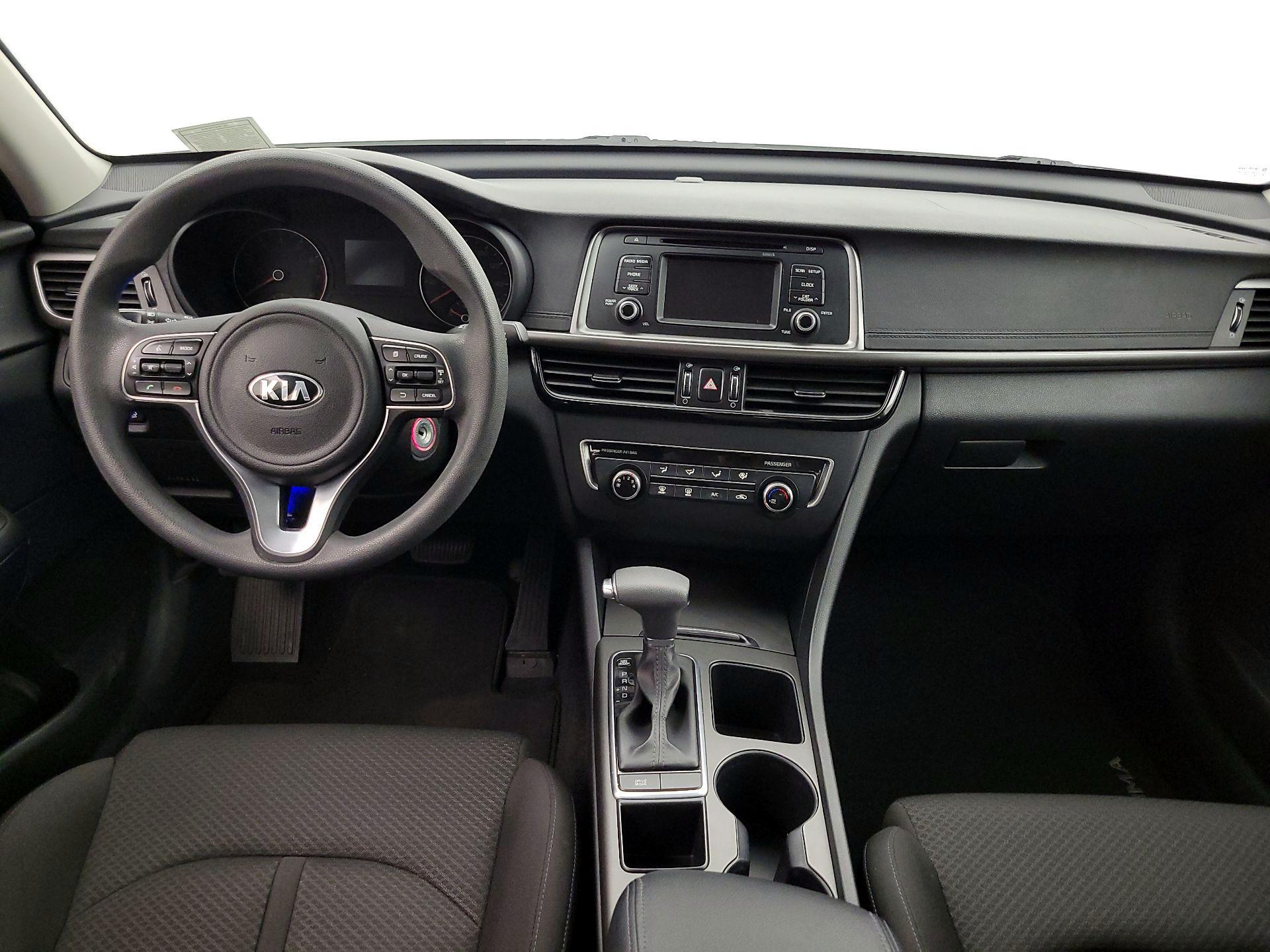 Thumbnail: 2016 Kia Optima - 9