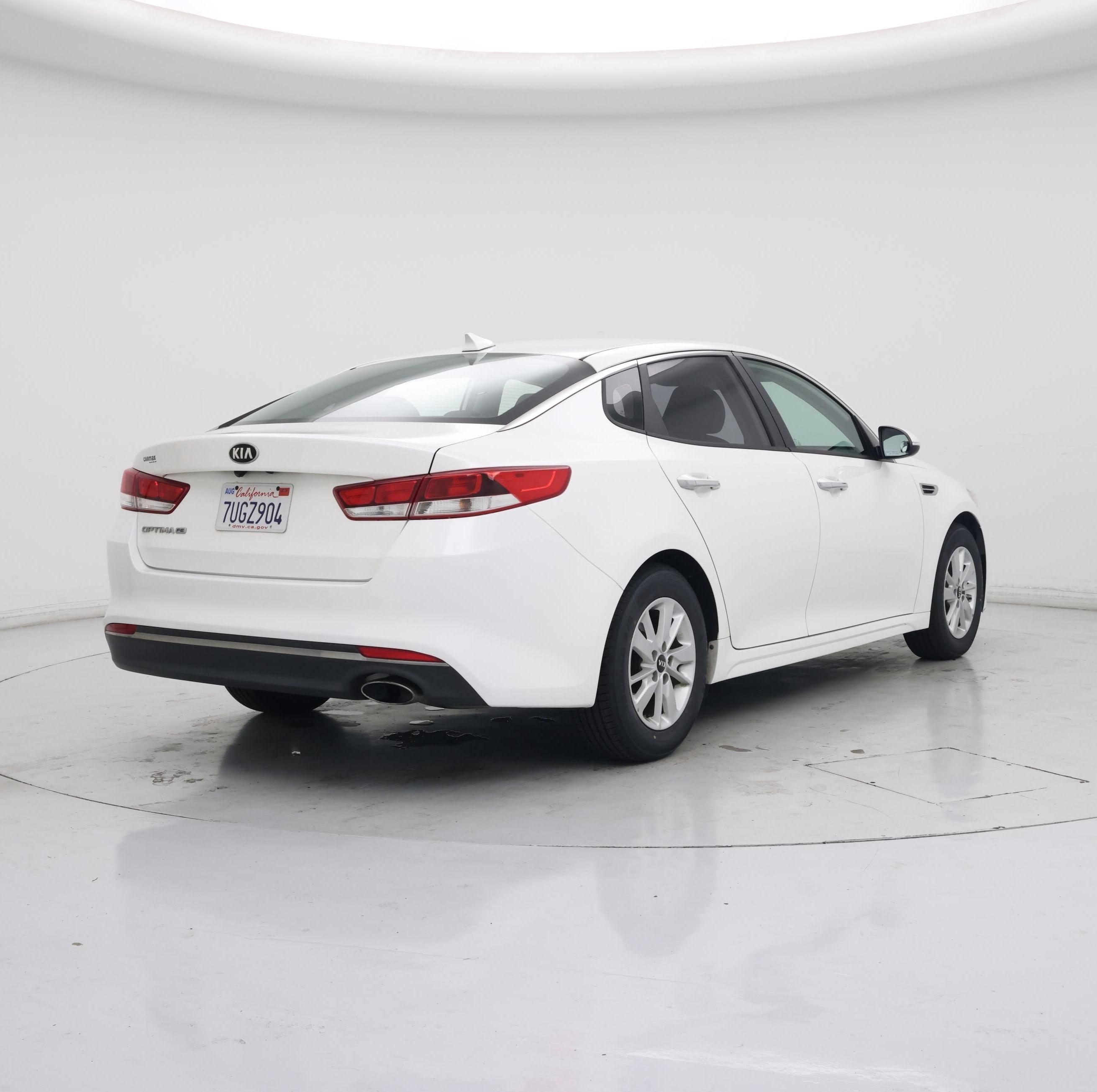 Thumbnail: 2016 Kia Optima - 8