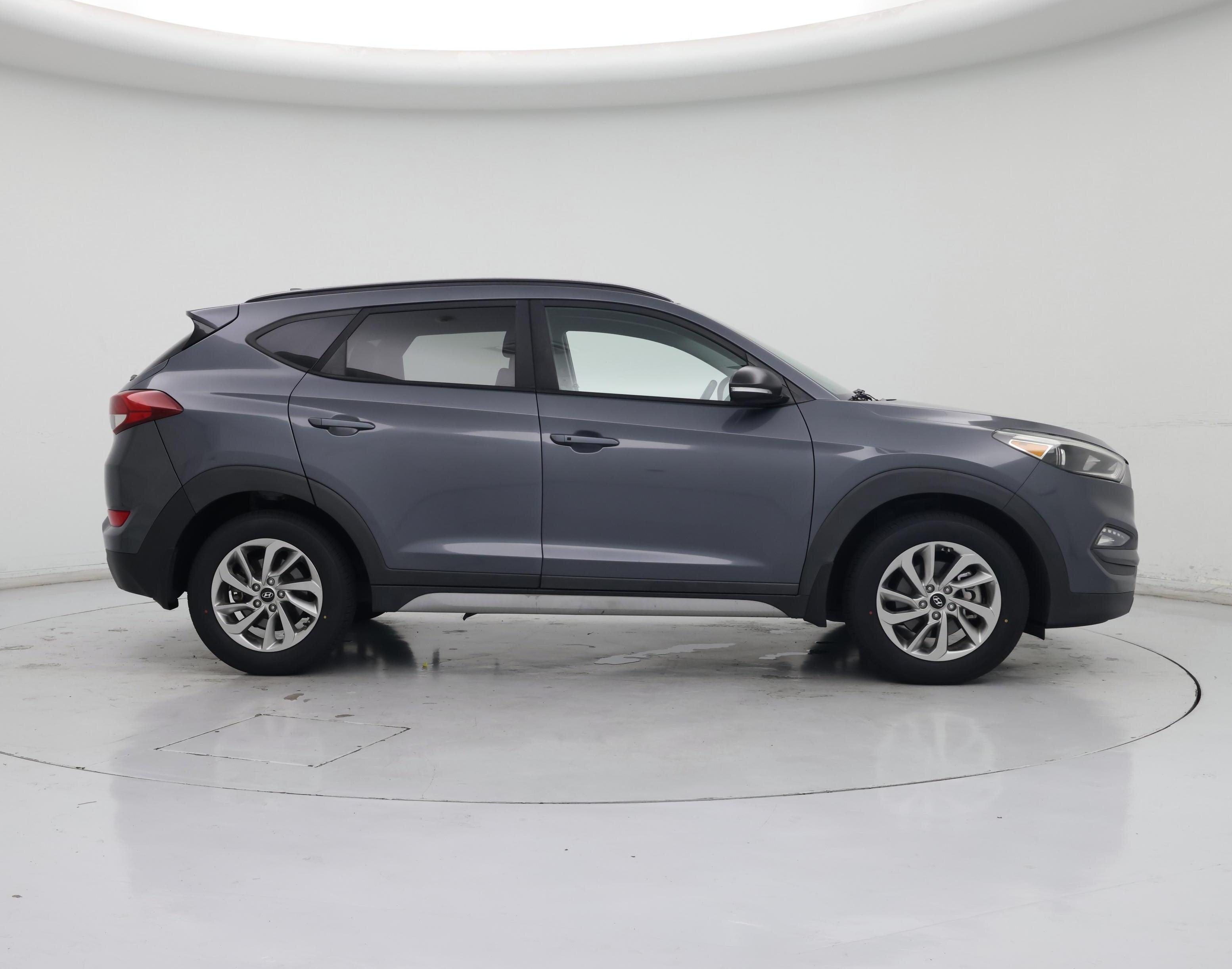 Thumbnail: 2018 Hyundai Tucson - 7