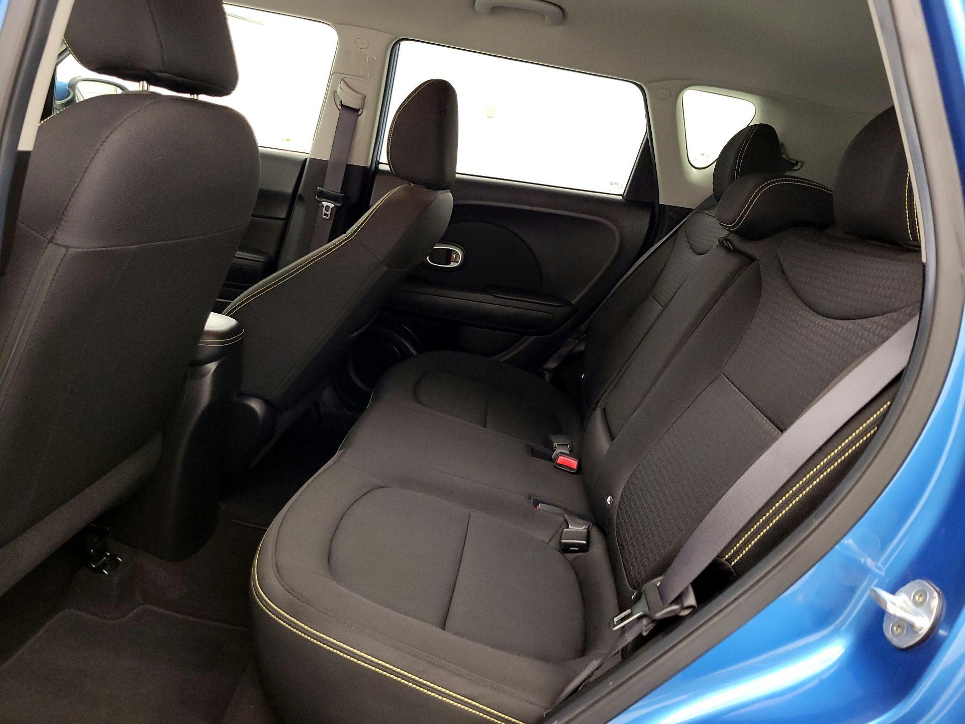 Thumbnail: 2016 Kia Soul - 19
