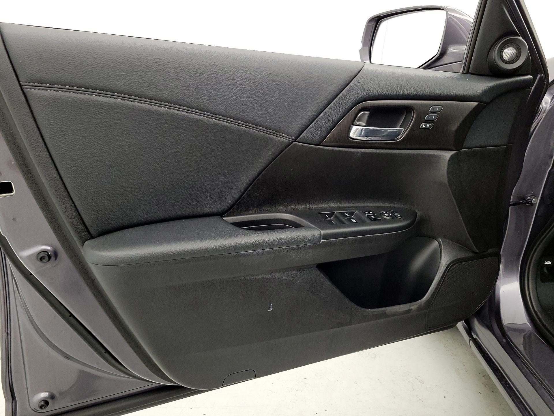 Thumbnail: 2014 Honda Accord - 12