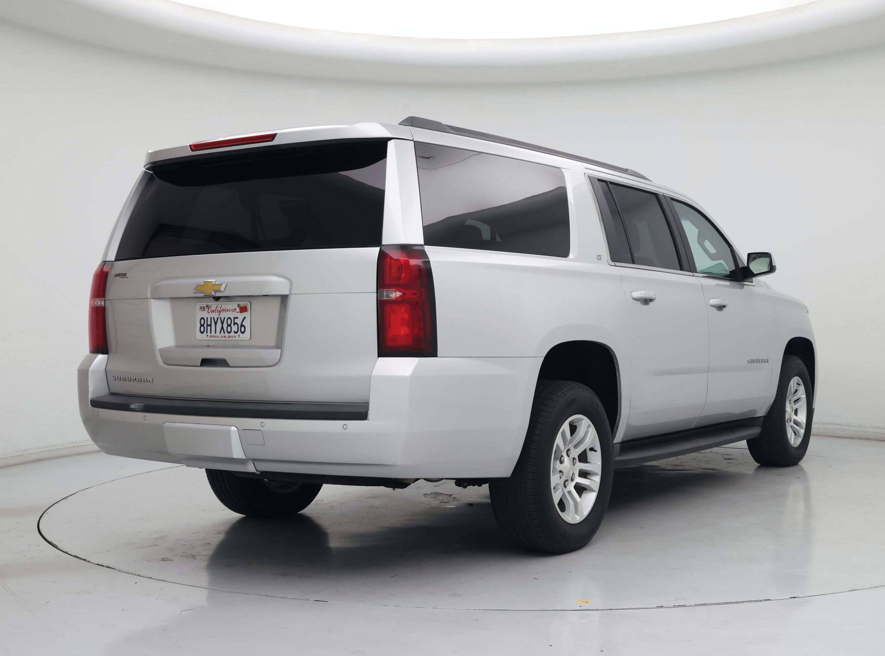 Thumbnail: 2018 Chevrolet Suburban - 8
