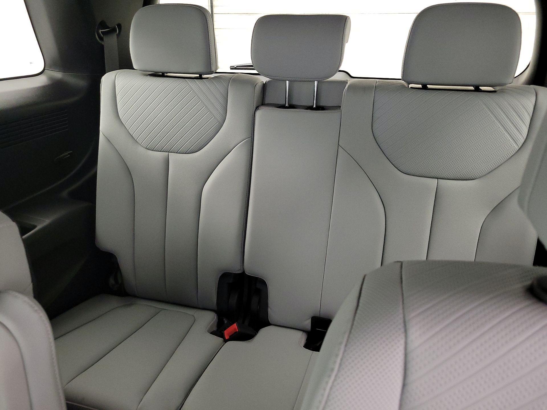 Thumbnail: 2025 Hyundai Palisade - 20