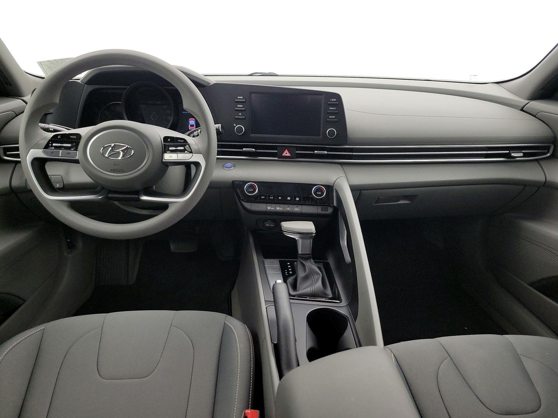 Thumbnail: 2023 Hyundai Elantra - 9