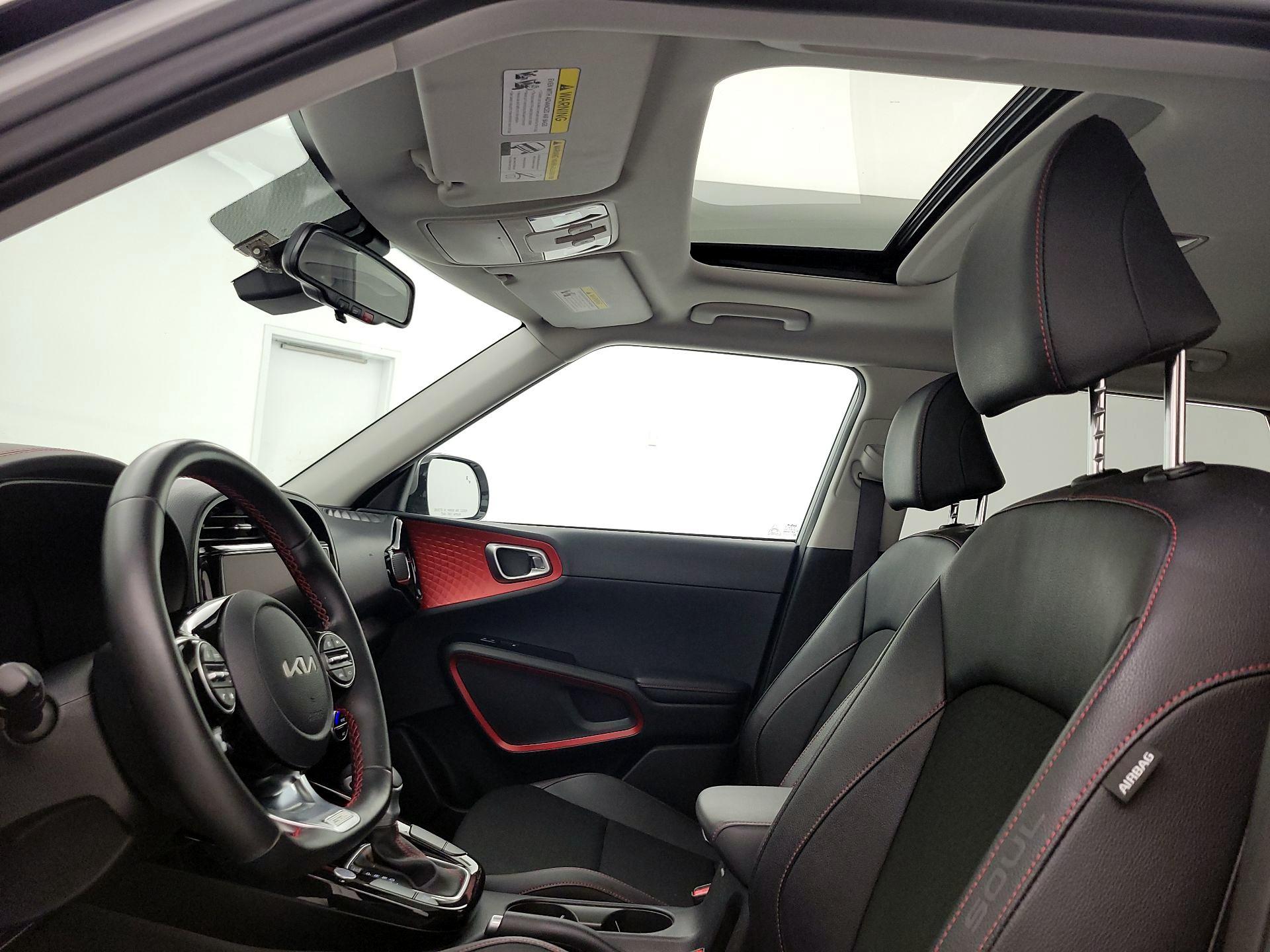 Thumbnail: 2023 Kia Soul - 20
