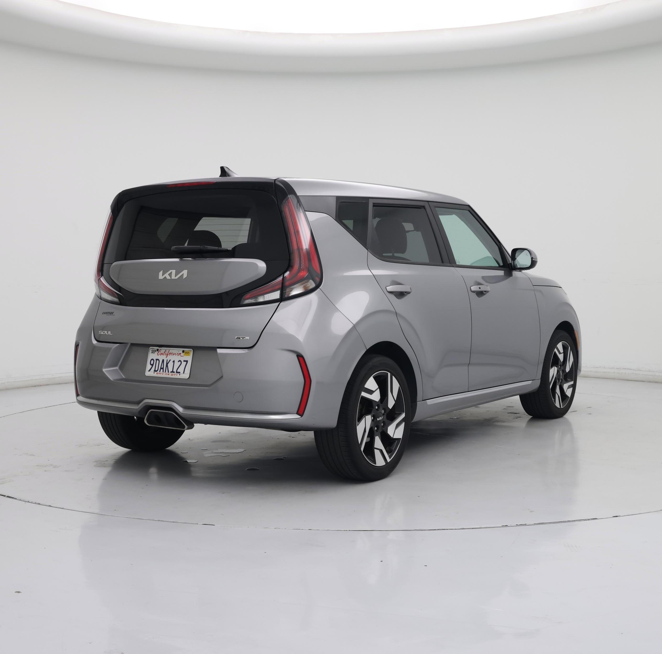 Thumbnail: 2023 Kia Soul - 8