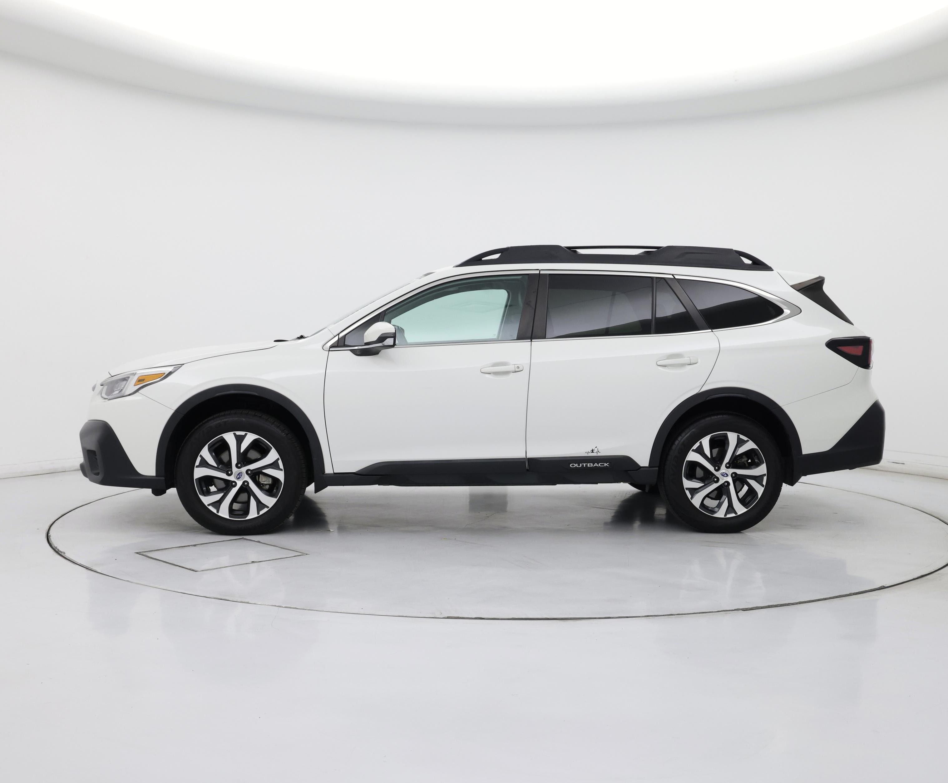 Thumbnail: 2022 Subaru Outback - 3