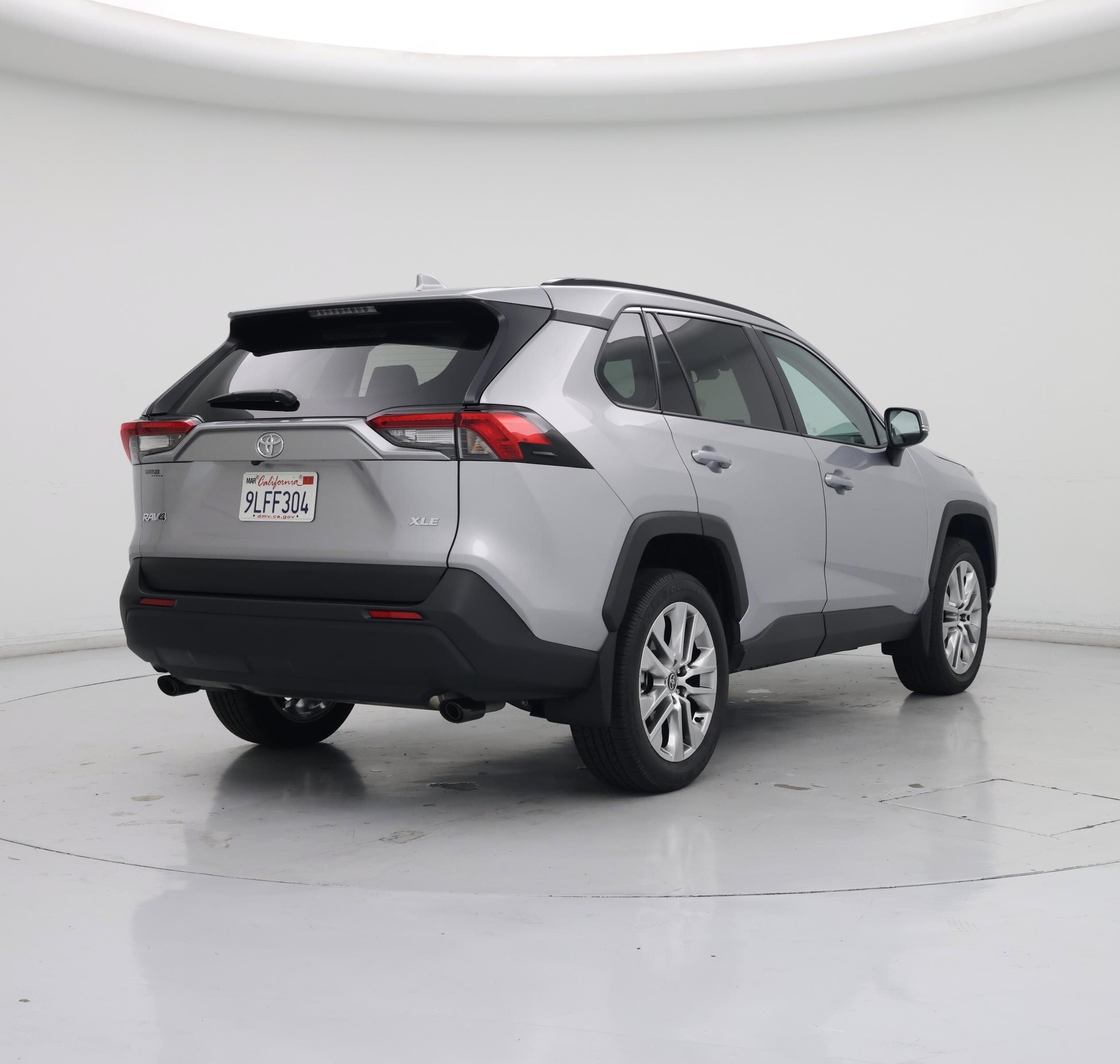 Thumbnail: 2024 Toyota RAV4 - 8