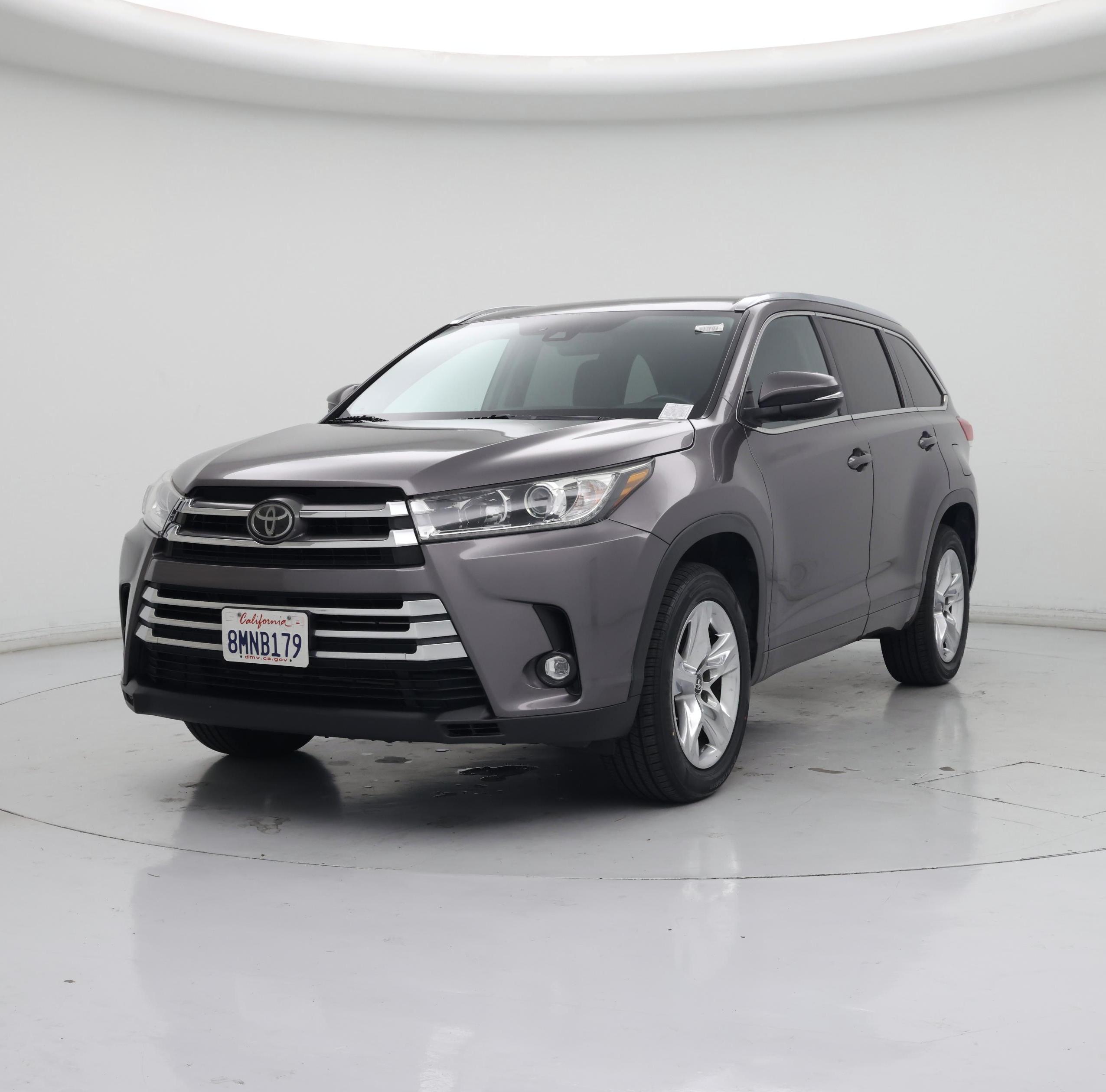 Thumbnail: 2019 Toyota Highlander - 4