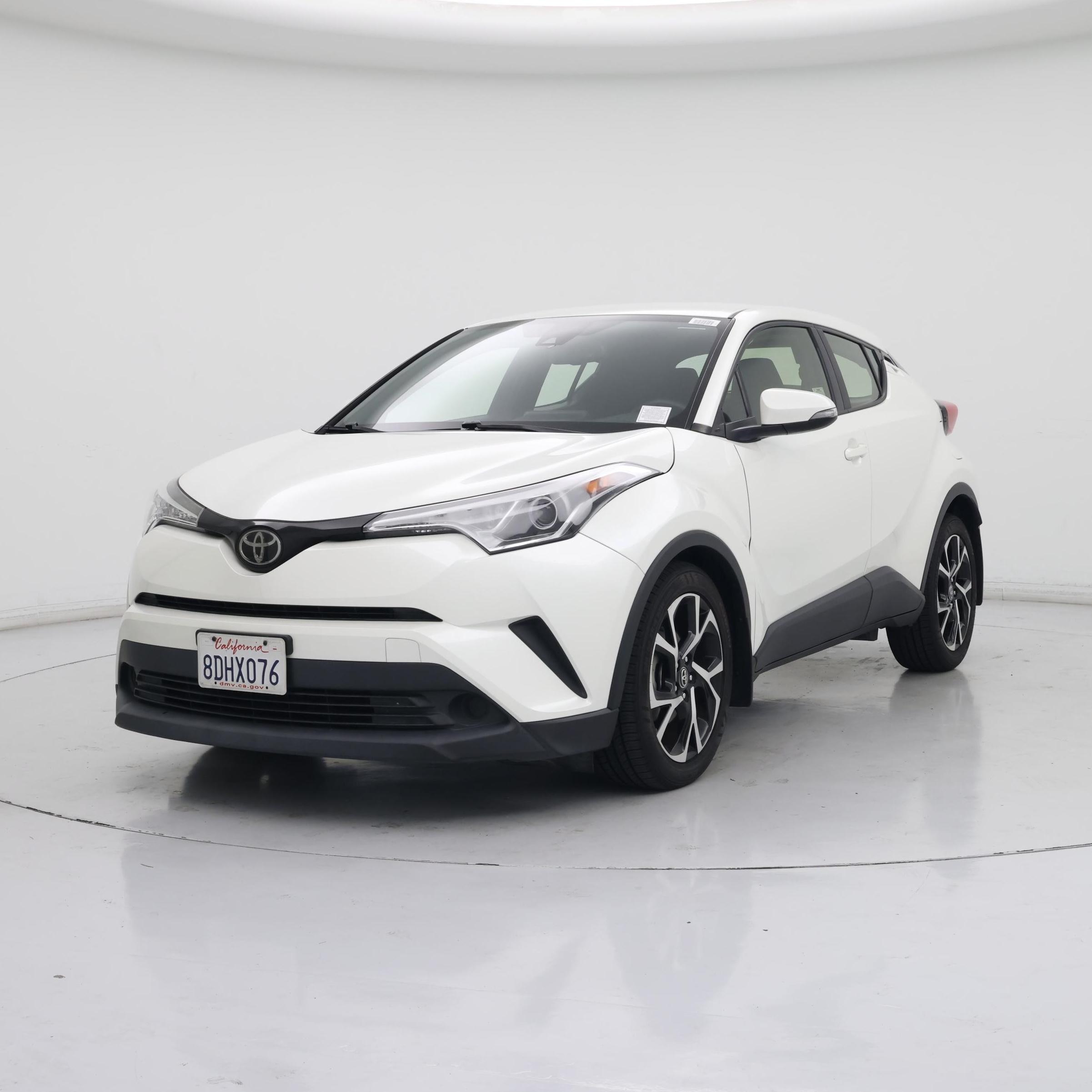 Thumbnail: 2018 Toyota C-HR - 4