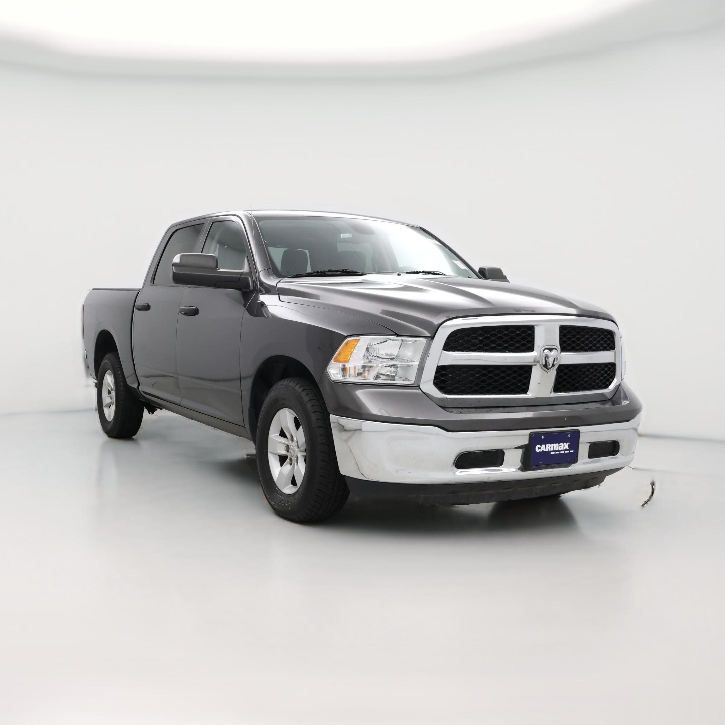 Thumbnail: 2023 RAM 1500 Classic - 1