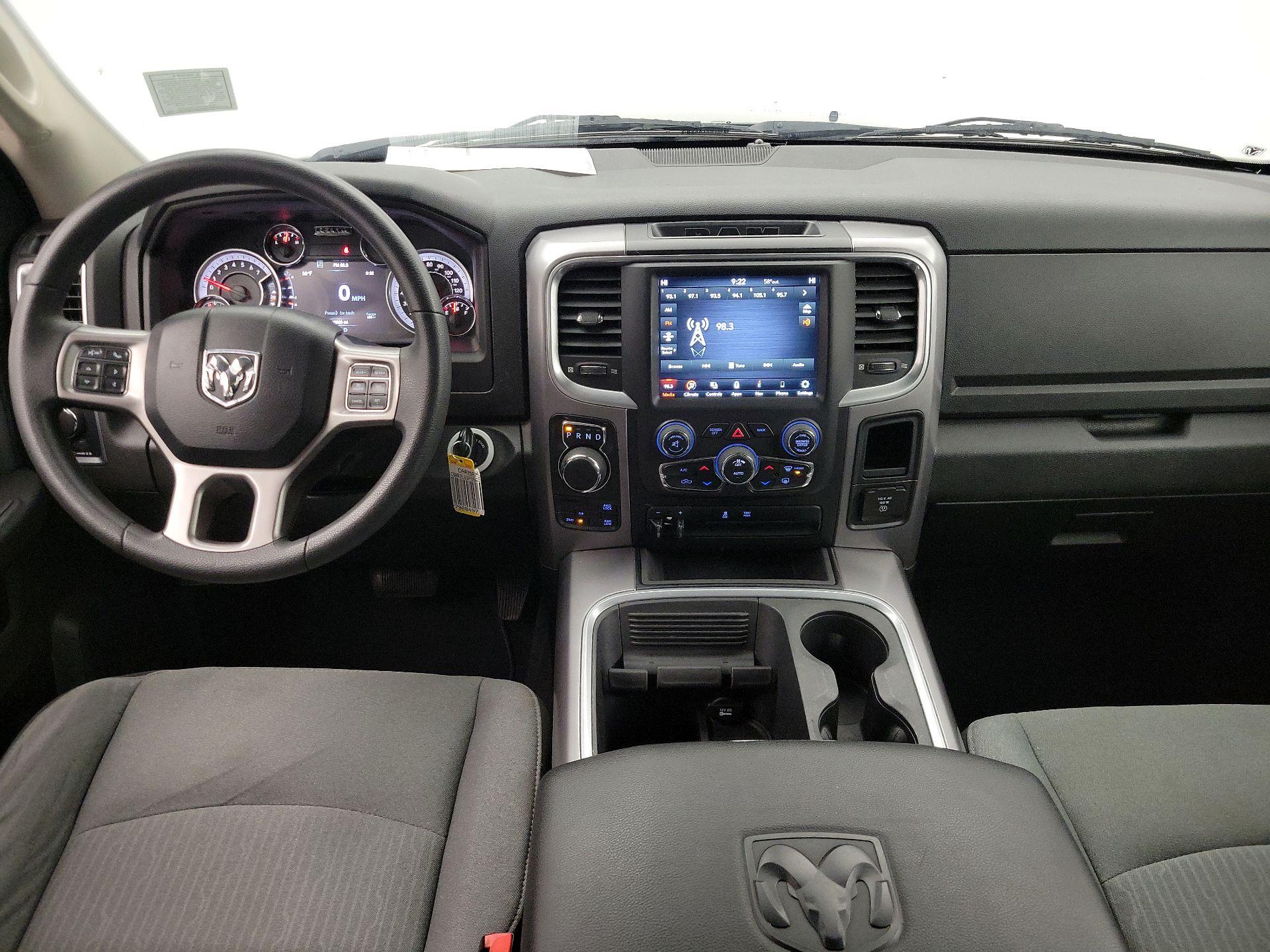 Thumbnail: 2023 RAM 1500 Classic - 9