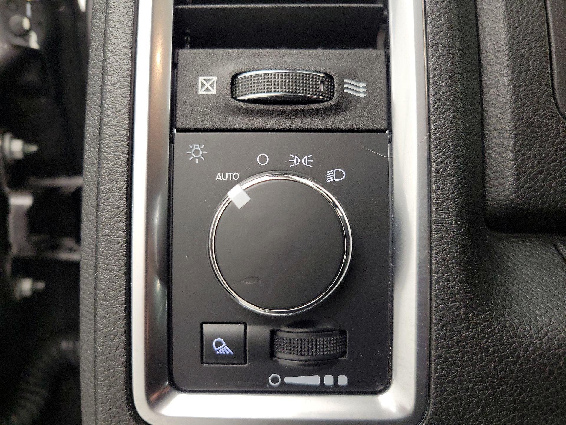 Thumbnail: 2023 RAM 1500 Classic - 13