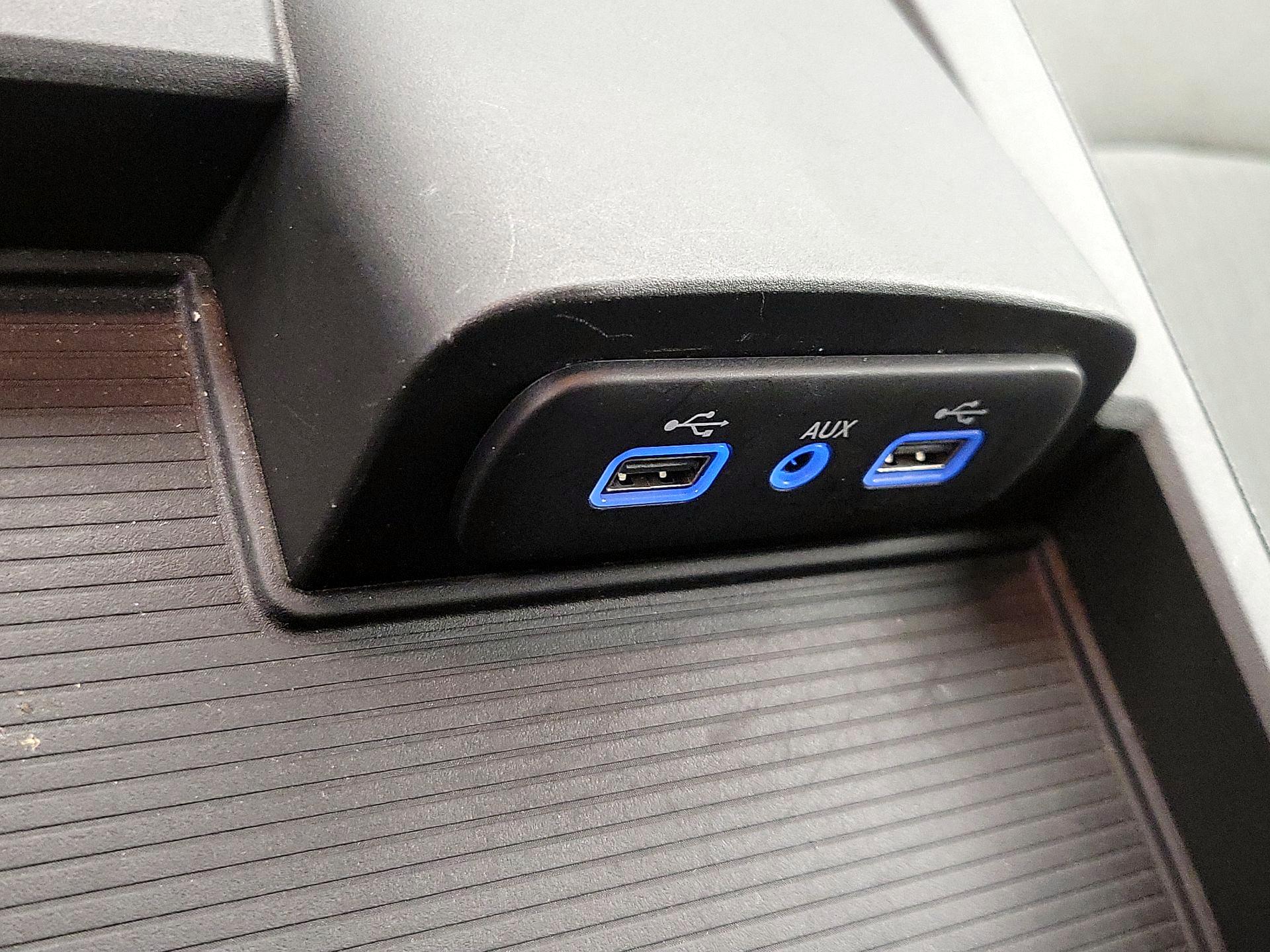 Thumbnail: 2023 RAM 1500 Classic - 18