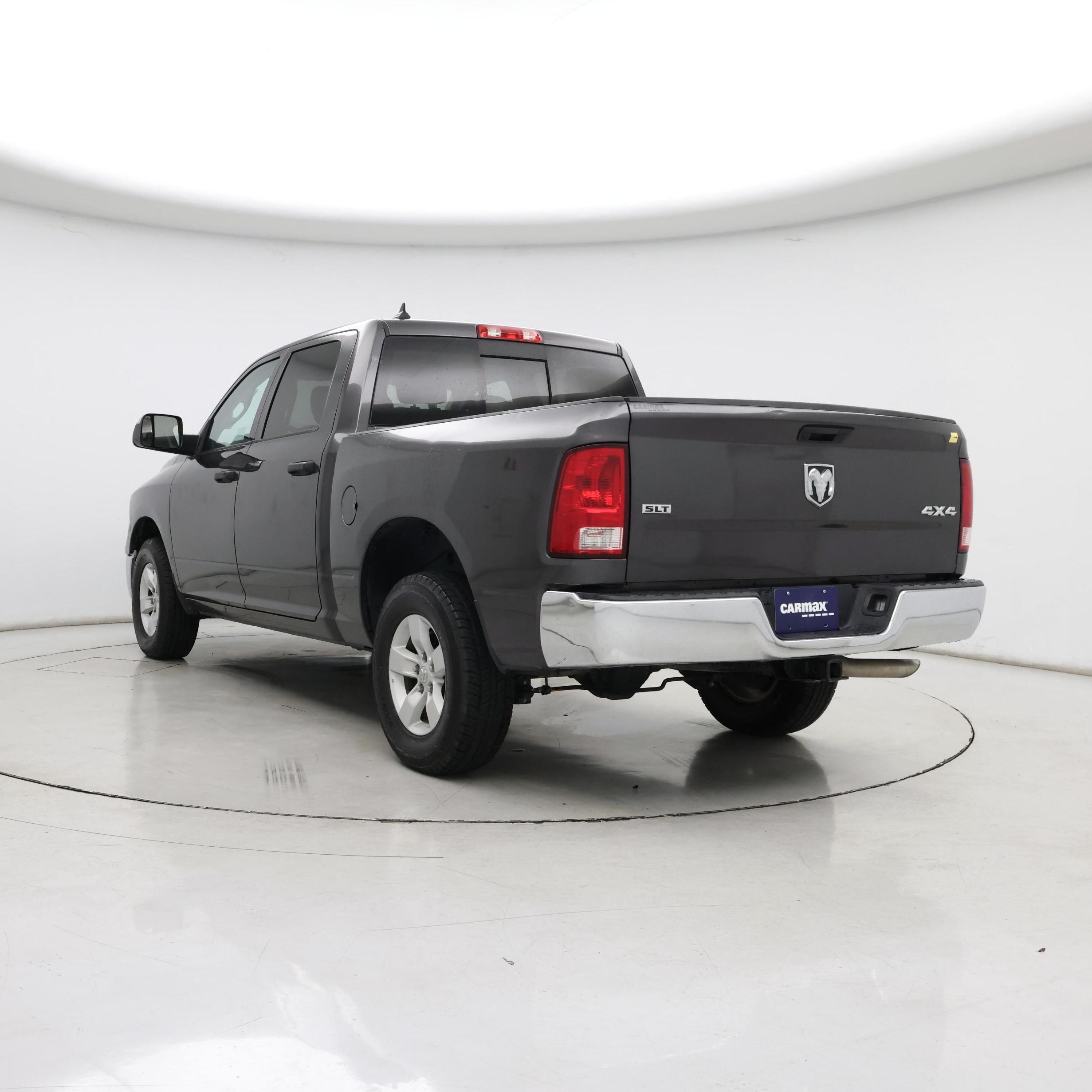 Thumbnail: 2023 RAM 1500 Classic - 2