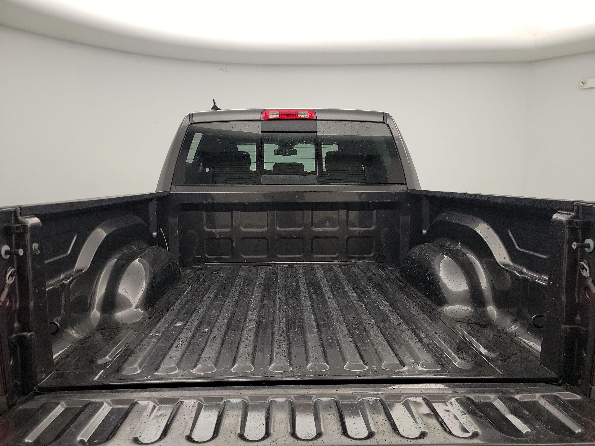 Thumbnail: 2023 RAM 1500 Classic - 20