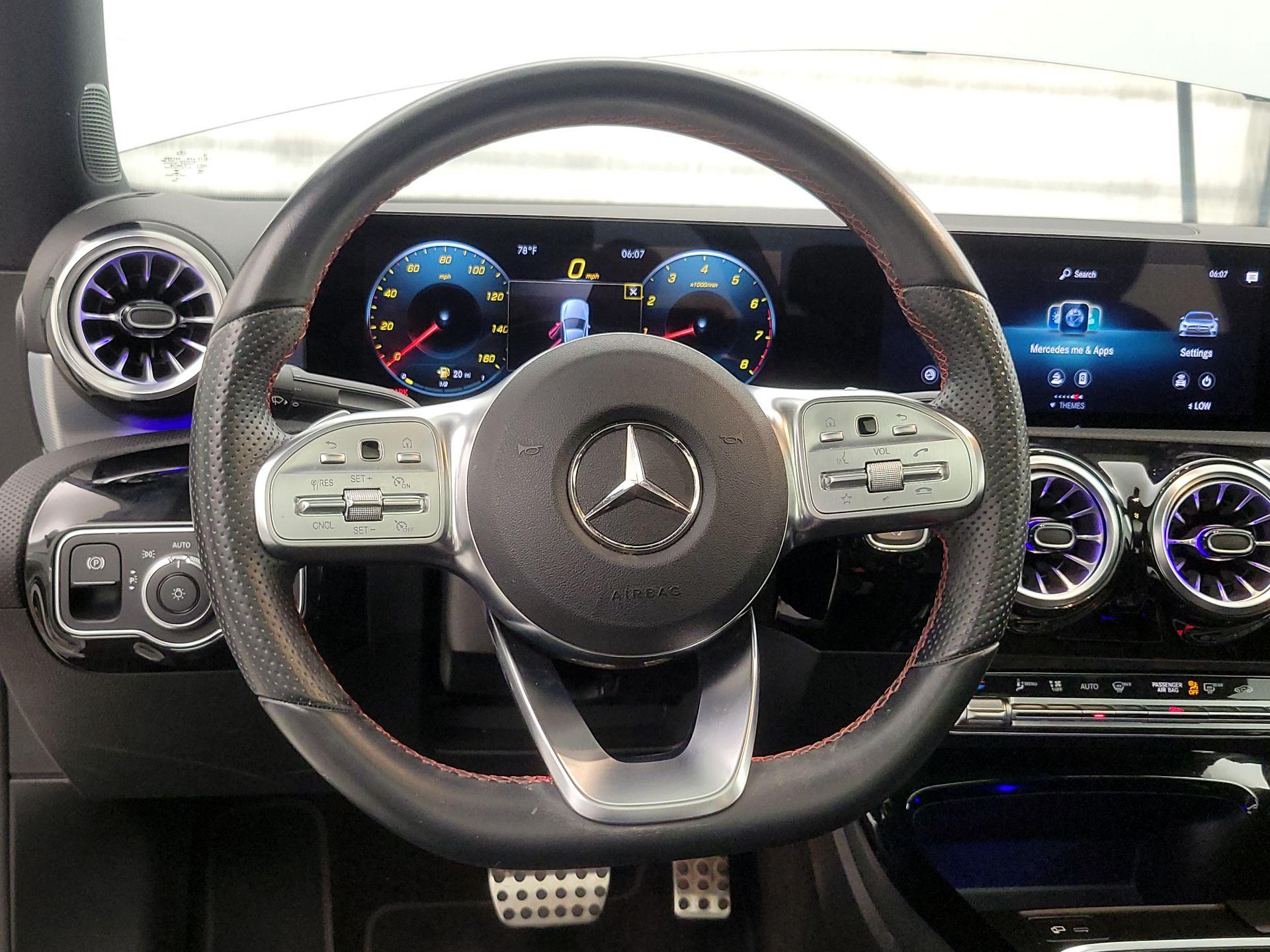 Thumbnail: 2022 Mercedes-Benz A-Class - 10