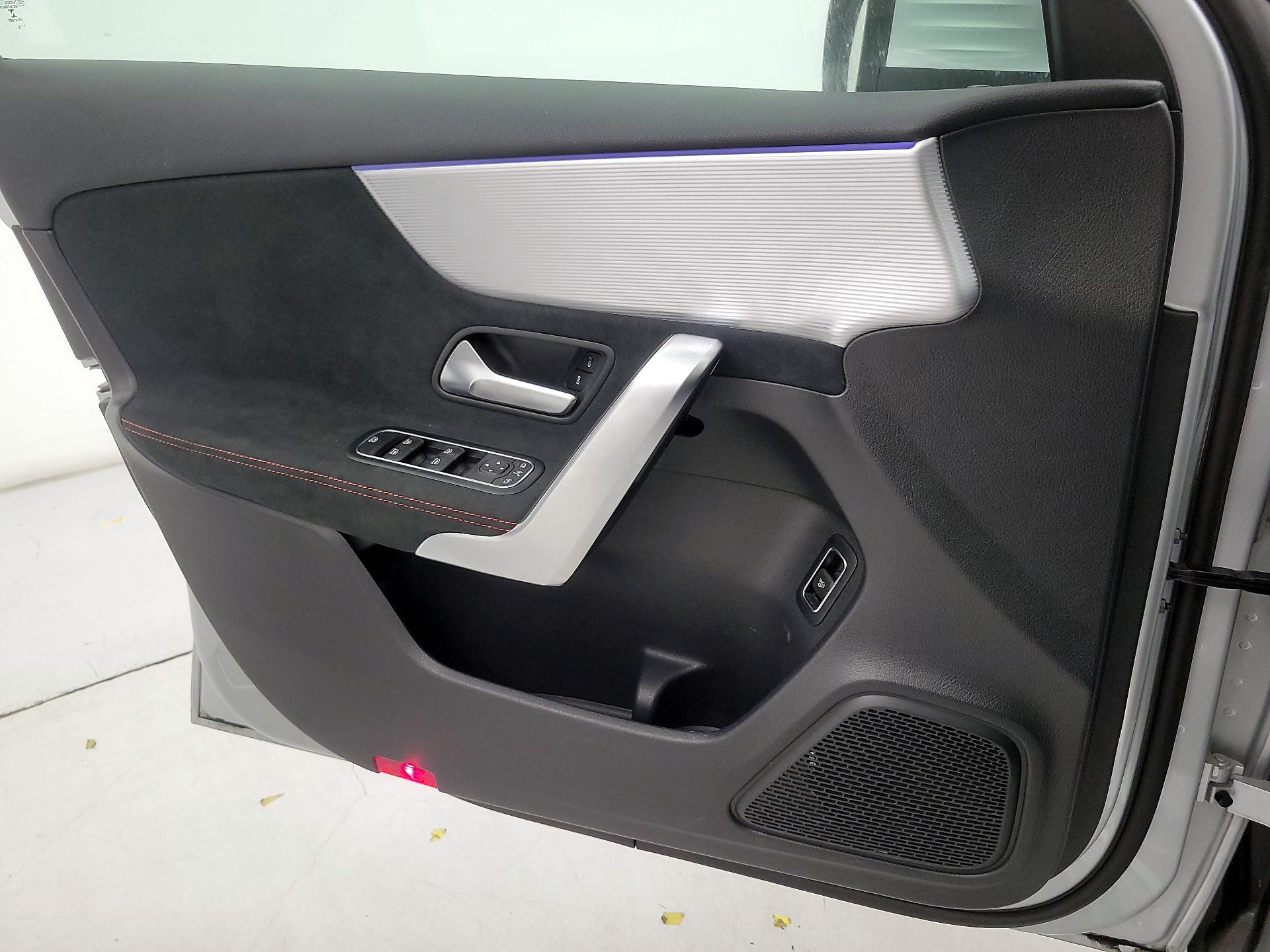 Thumbnail: 2022 Mercedes-Benz A-Class - 12