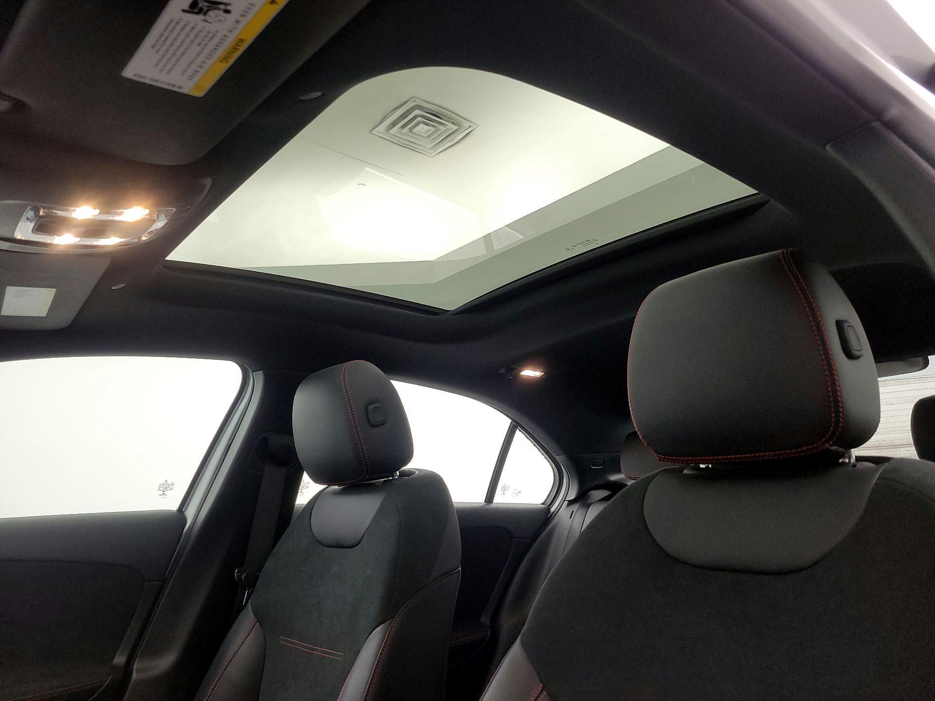 Thumbnail: 2022 Mercedes-Benz A-Class - 19