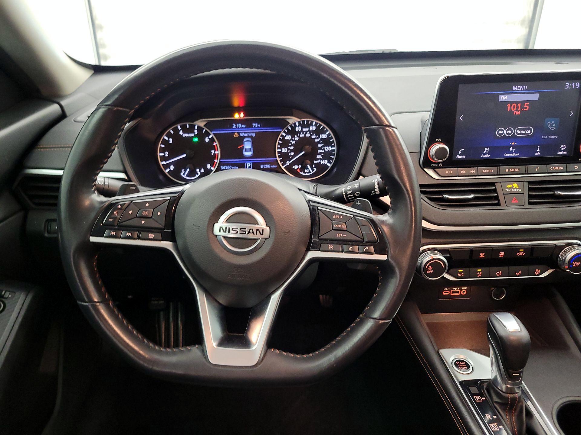 Thumbnail: 2020 Nissan Altima - 10