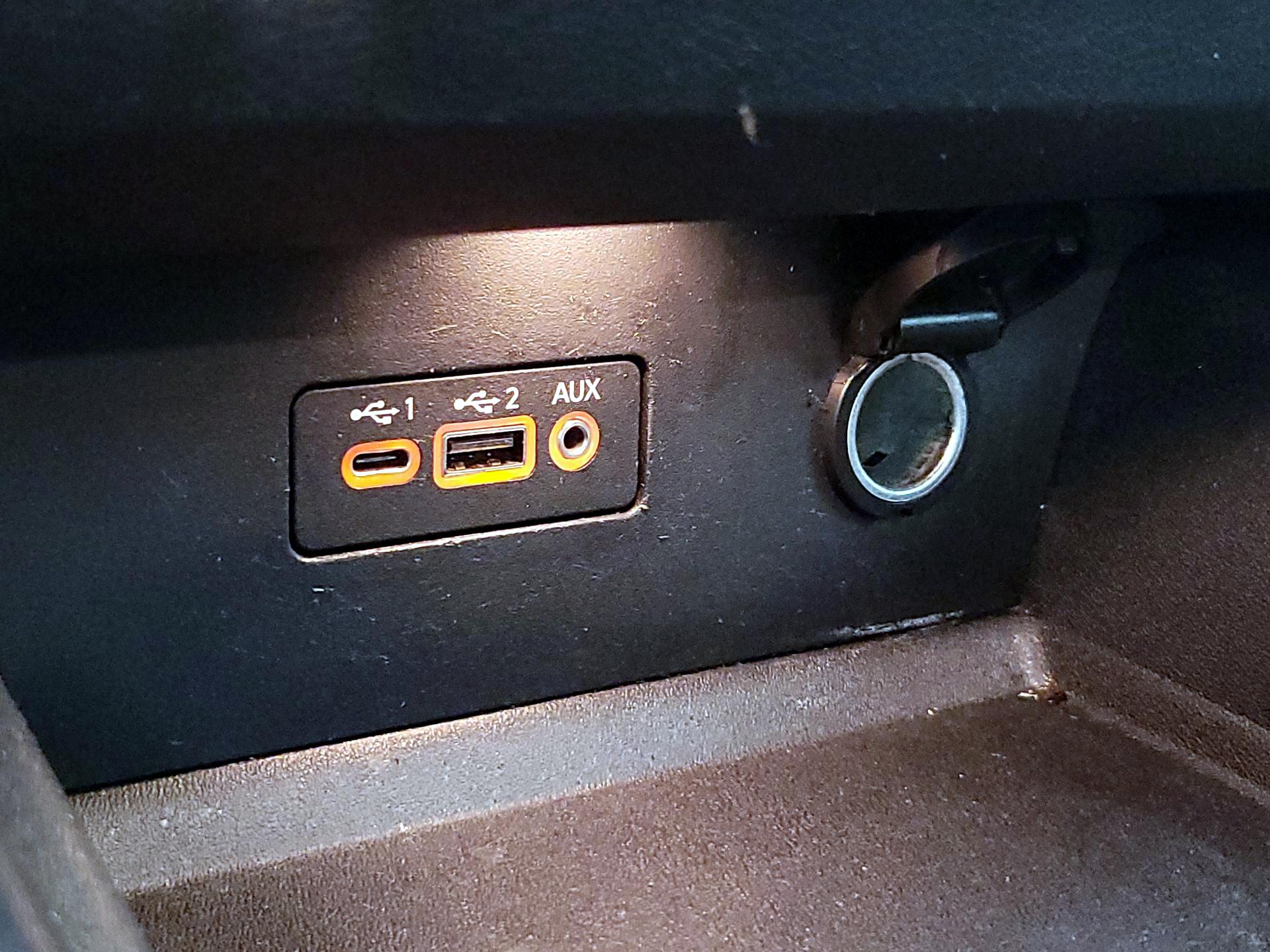 Thumbnail: 2020 Nissan Altima - 18