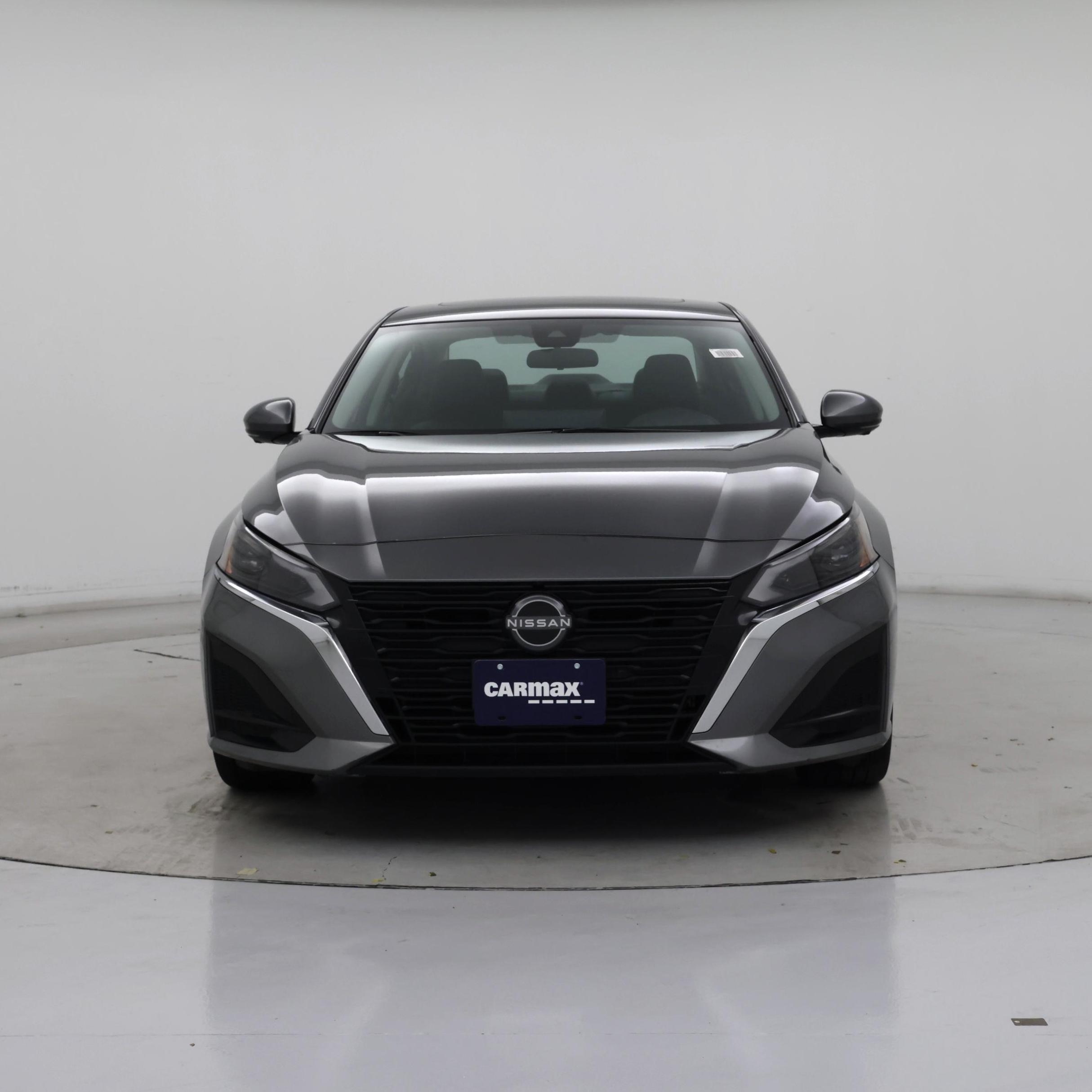 Thumbnail: 2023 Nissan Altima - 5