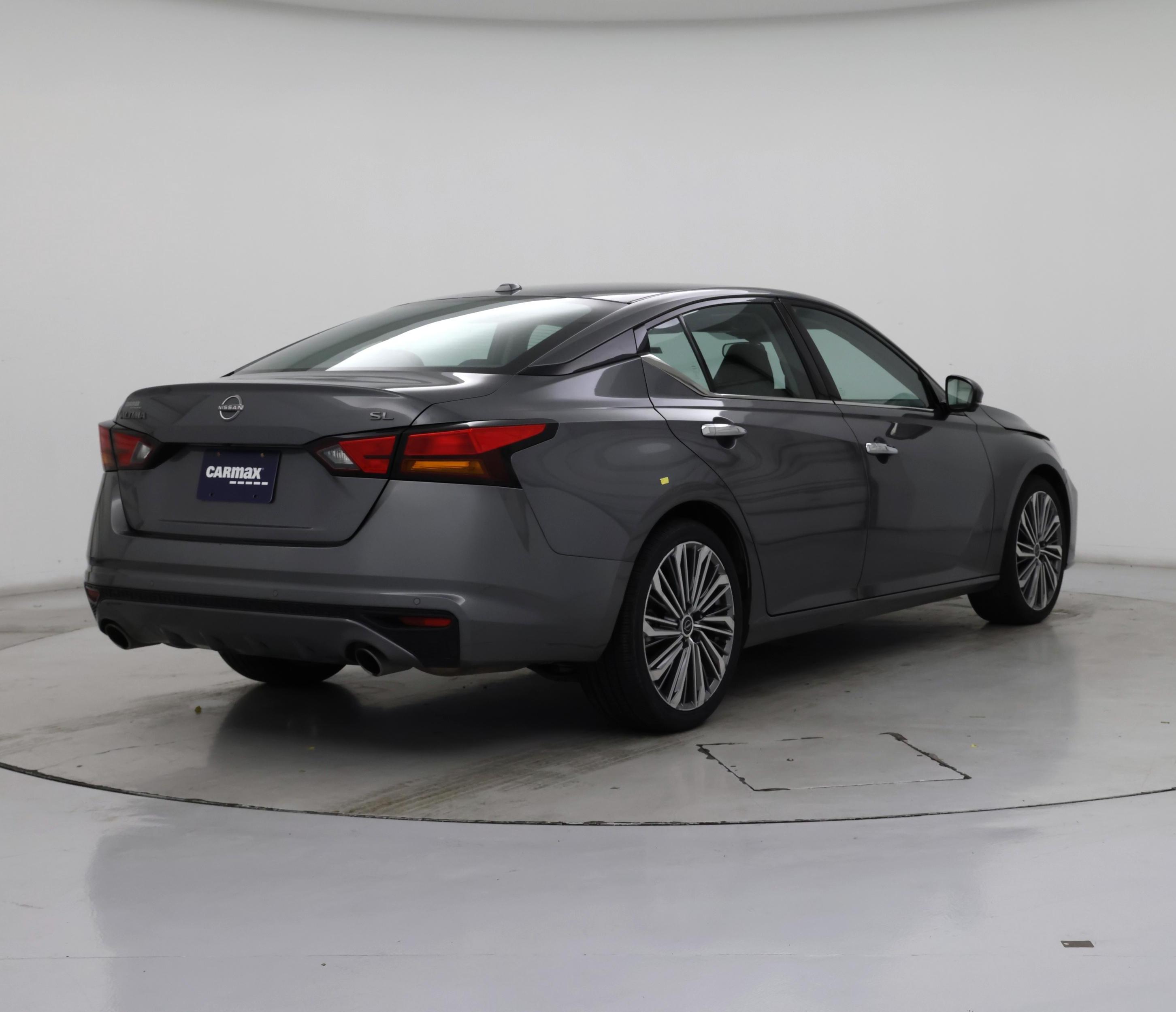 Thumbnail: 2023 Nissan Altima - 8