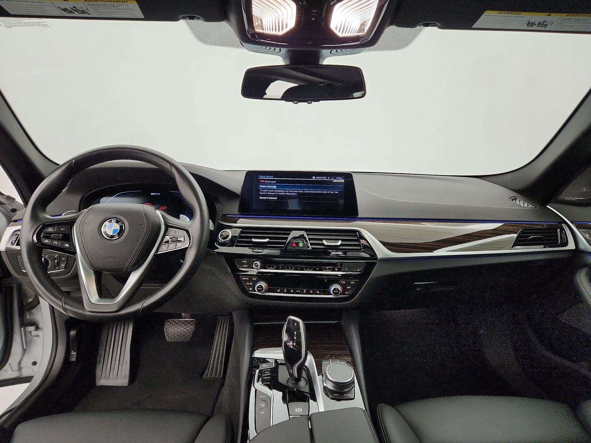 Thumbnail: 2020 BMW 5 Series - 9