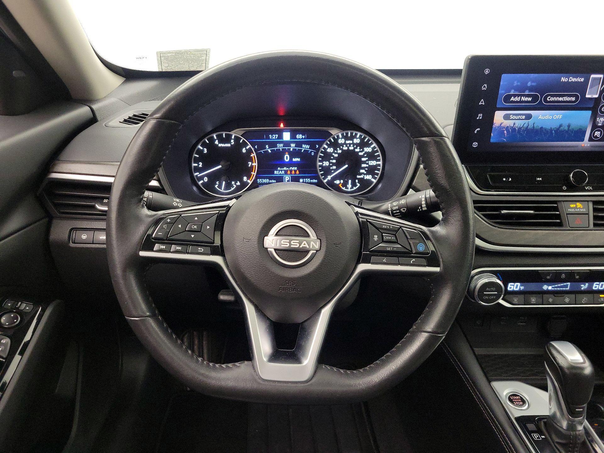 Thumbnail: 2023 Nissan Altima - 10