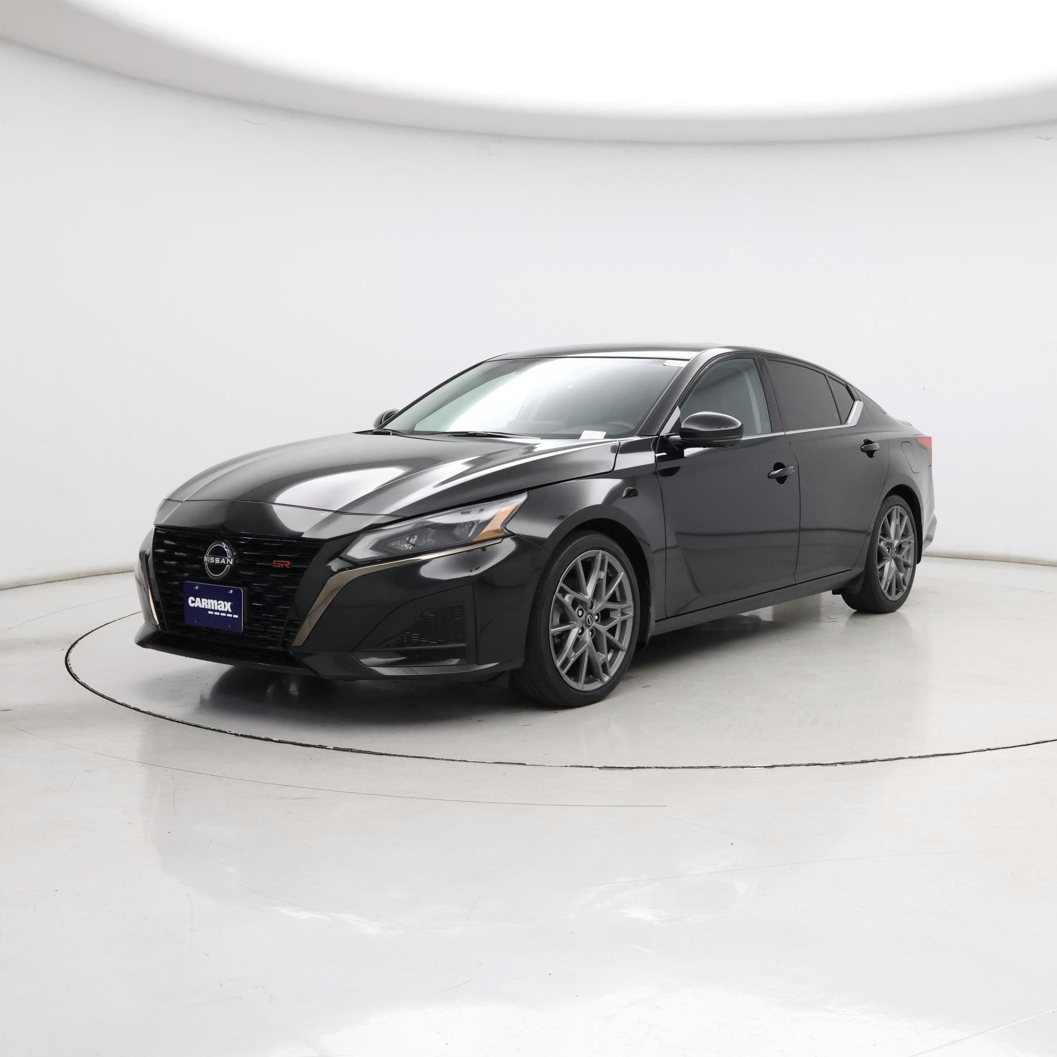 Thumbnail: 2023 Nissan Altima - 4