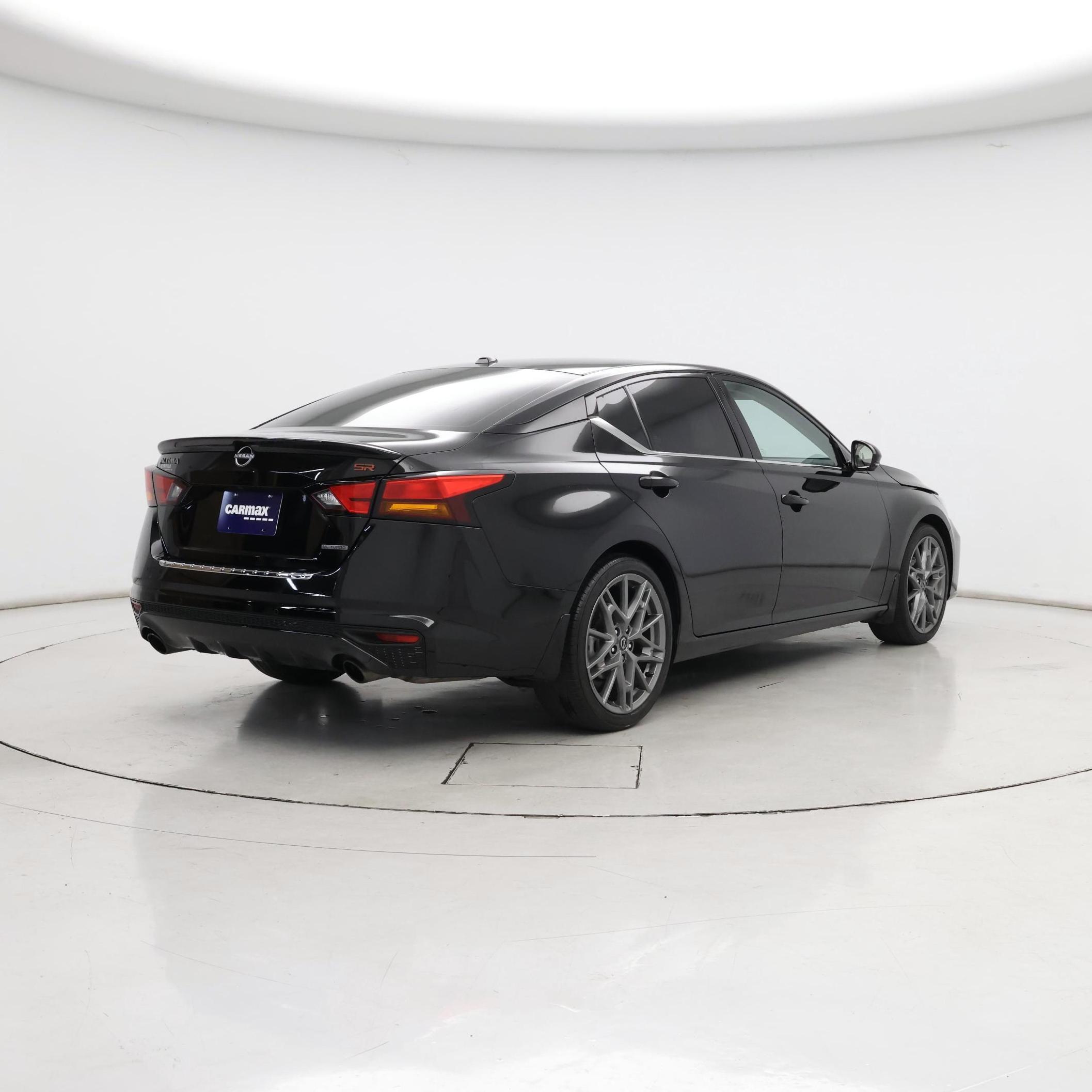 Thumbnail: 2023 Nissan Altima - 8