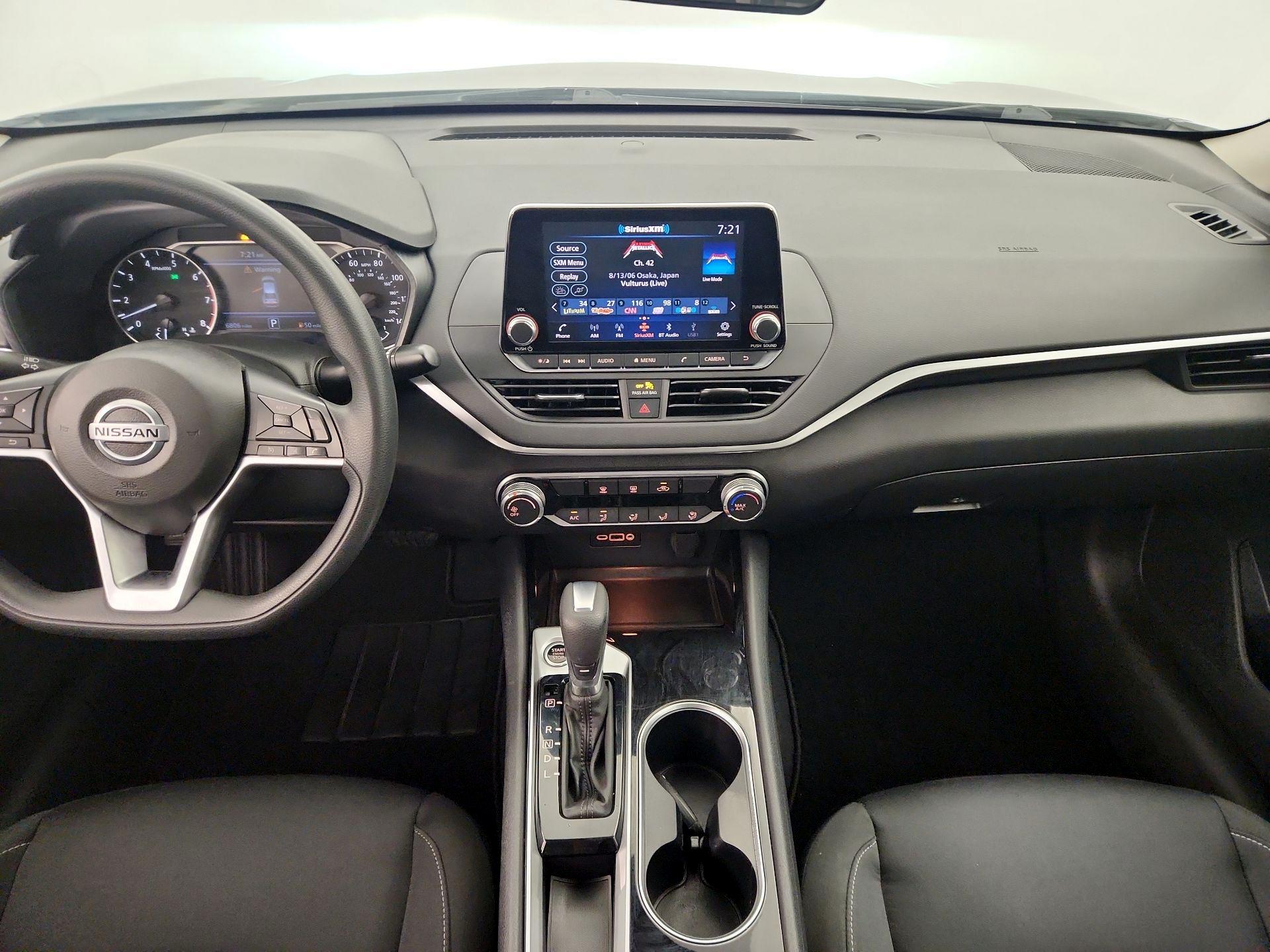 Thumbnail: 2021 Nissan Altima - 9