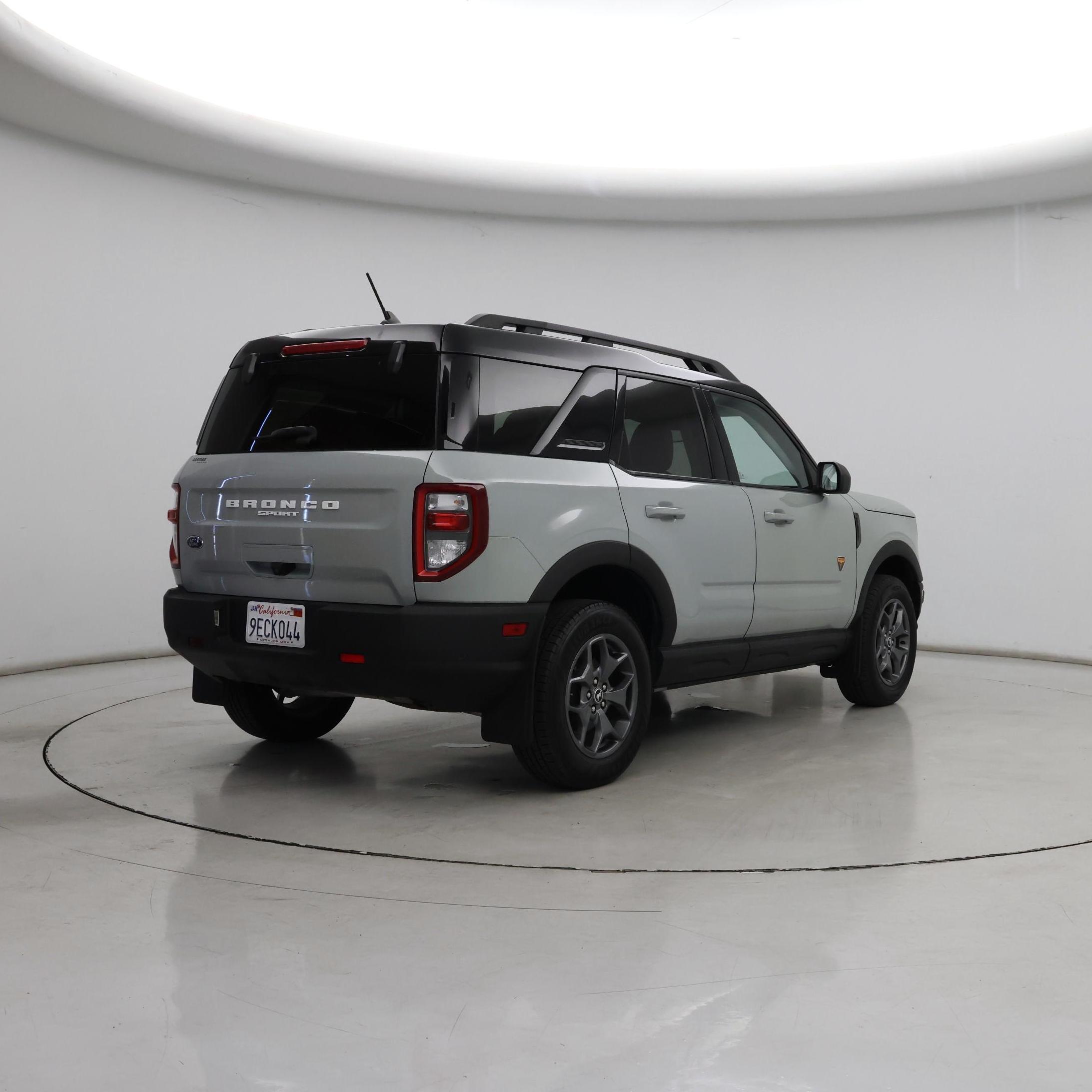 Thumbnail: 2022 Ford Bronco Sport - 8