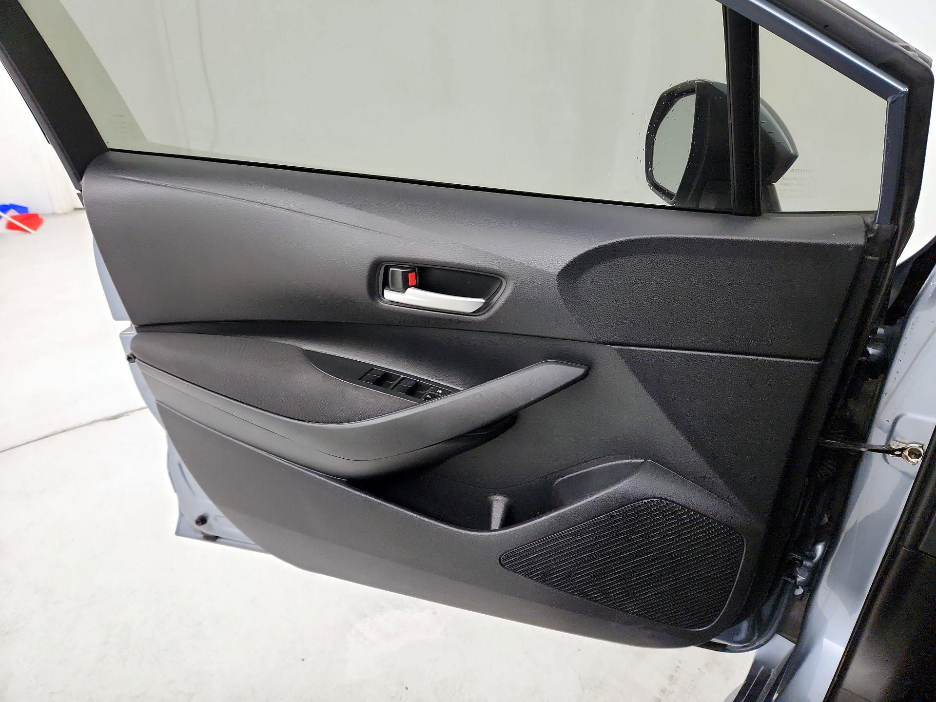 Thumbnail: 2021 Toyota Corolla - 12