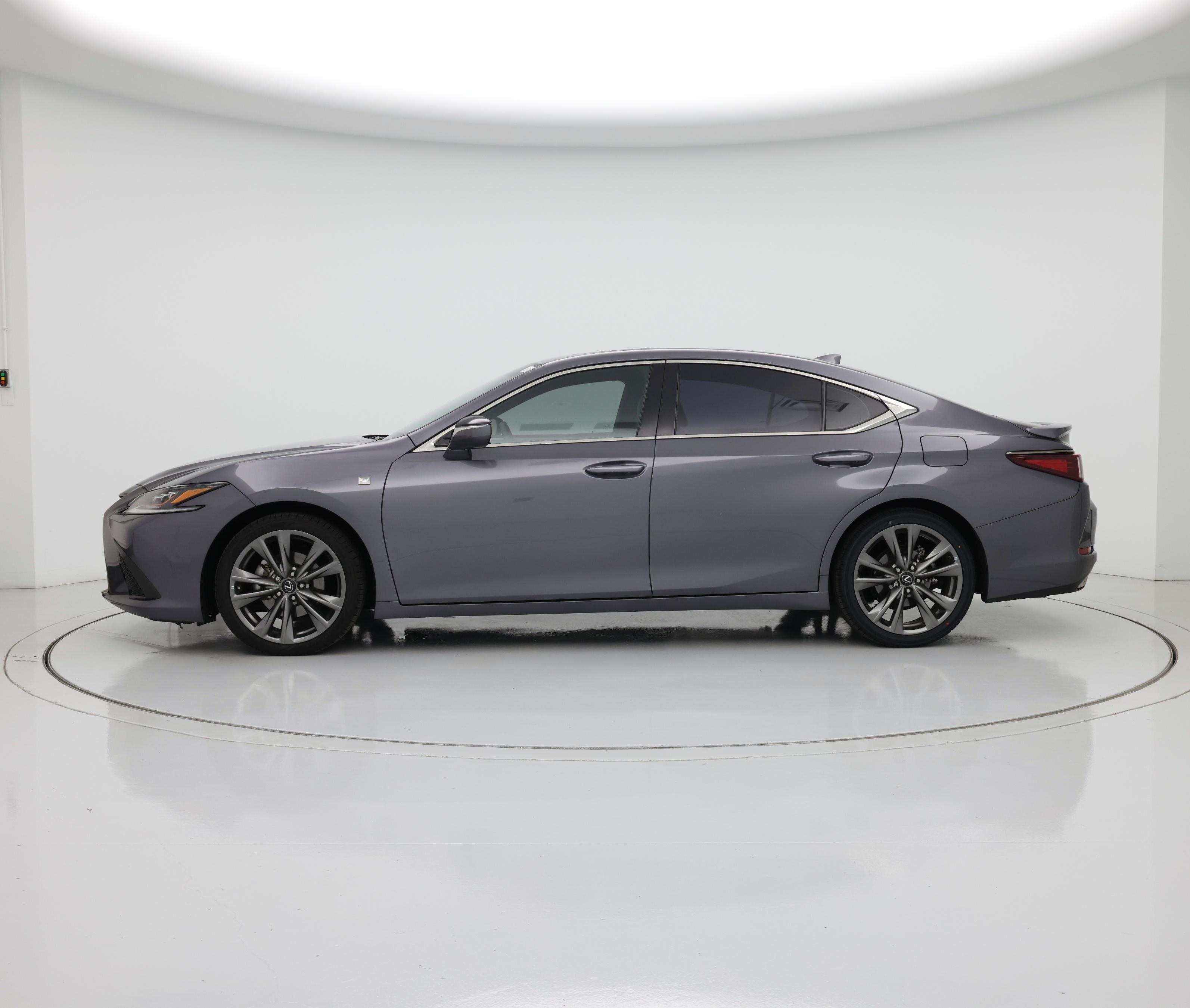 Thumbnail: 2020 Lexus ES - 3