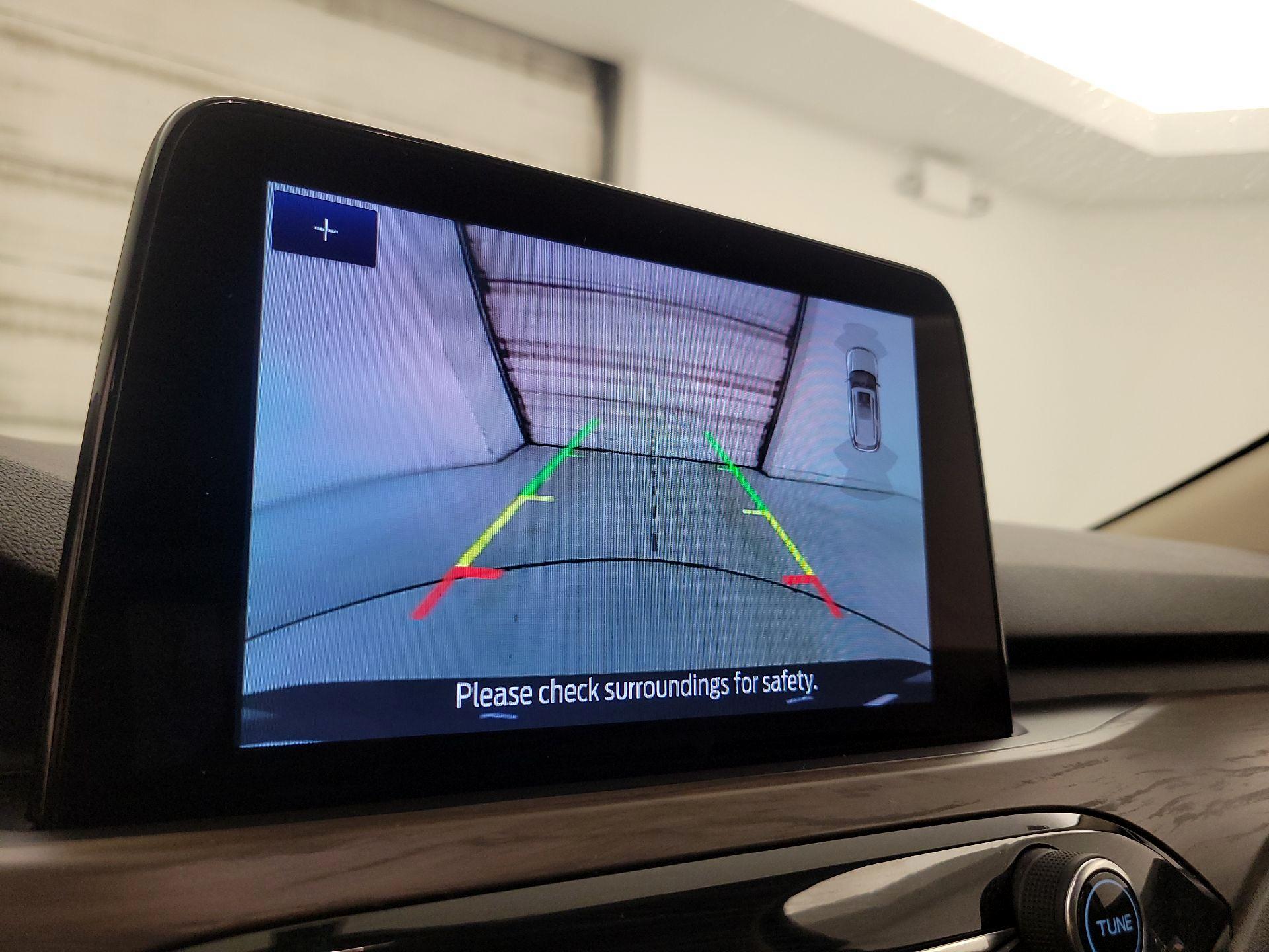 Thumbnail: 2020 Ford Escape - 15