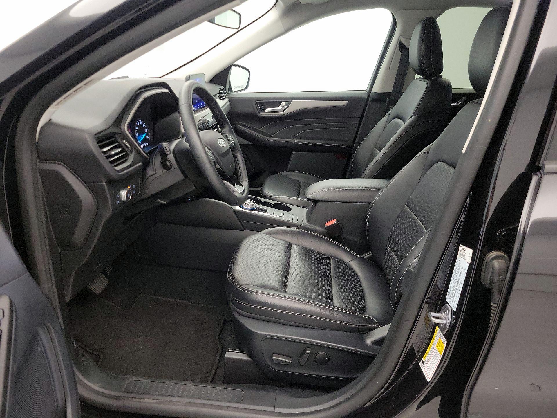 Thumbnail: 2021 Ford Escape - 11